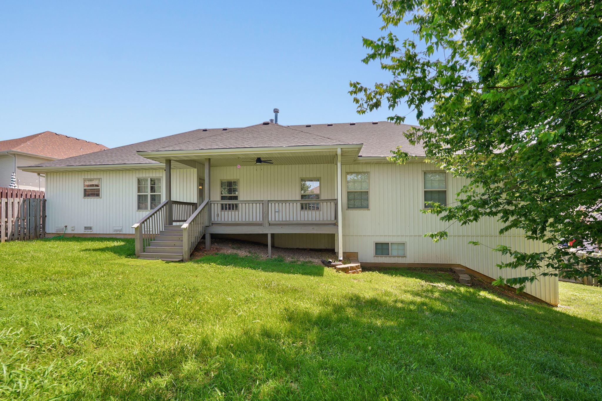3713 North Croswell Avenue Property Photo 41