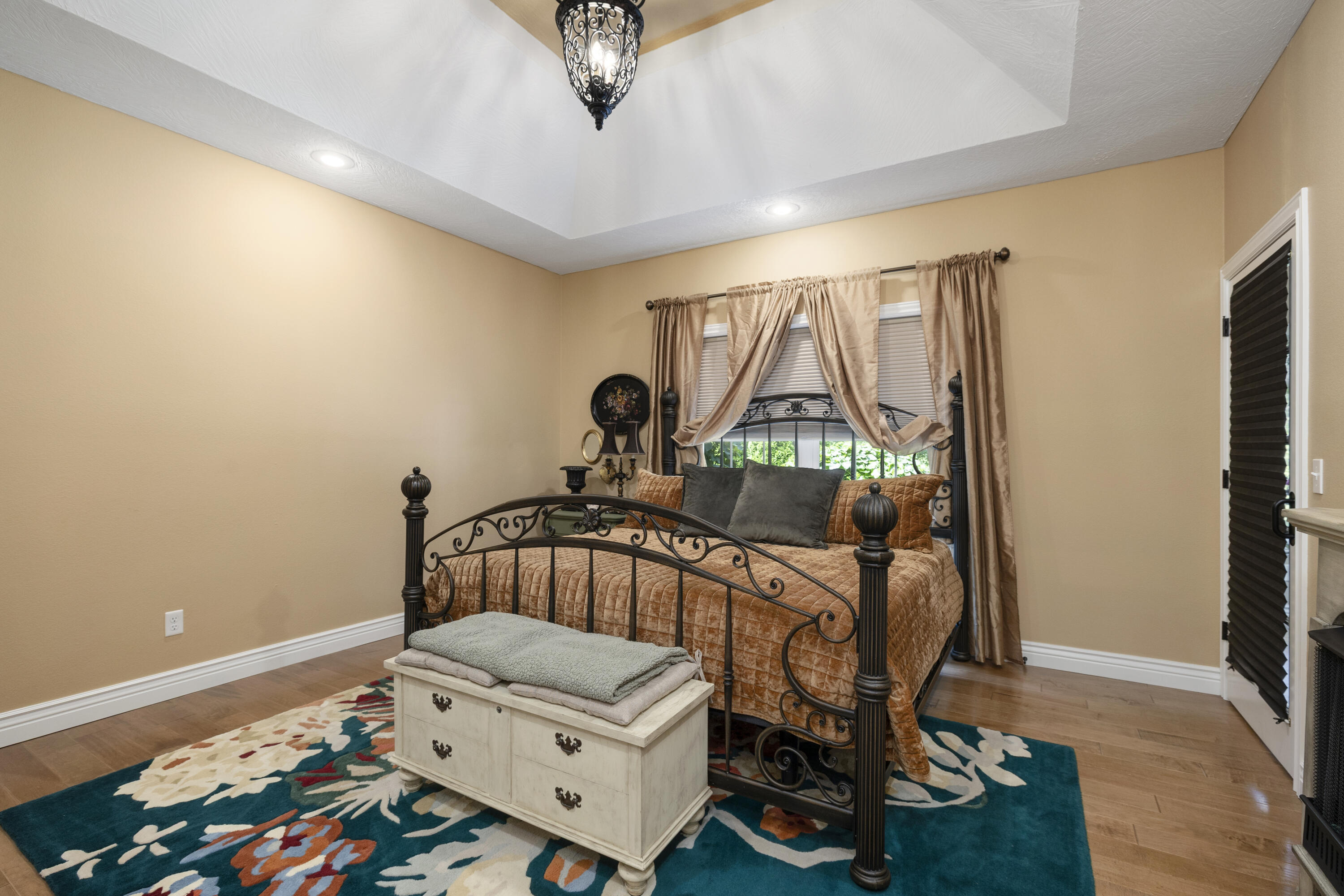 1911 North Pavilion Place Property Photo 26