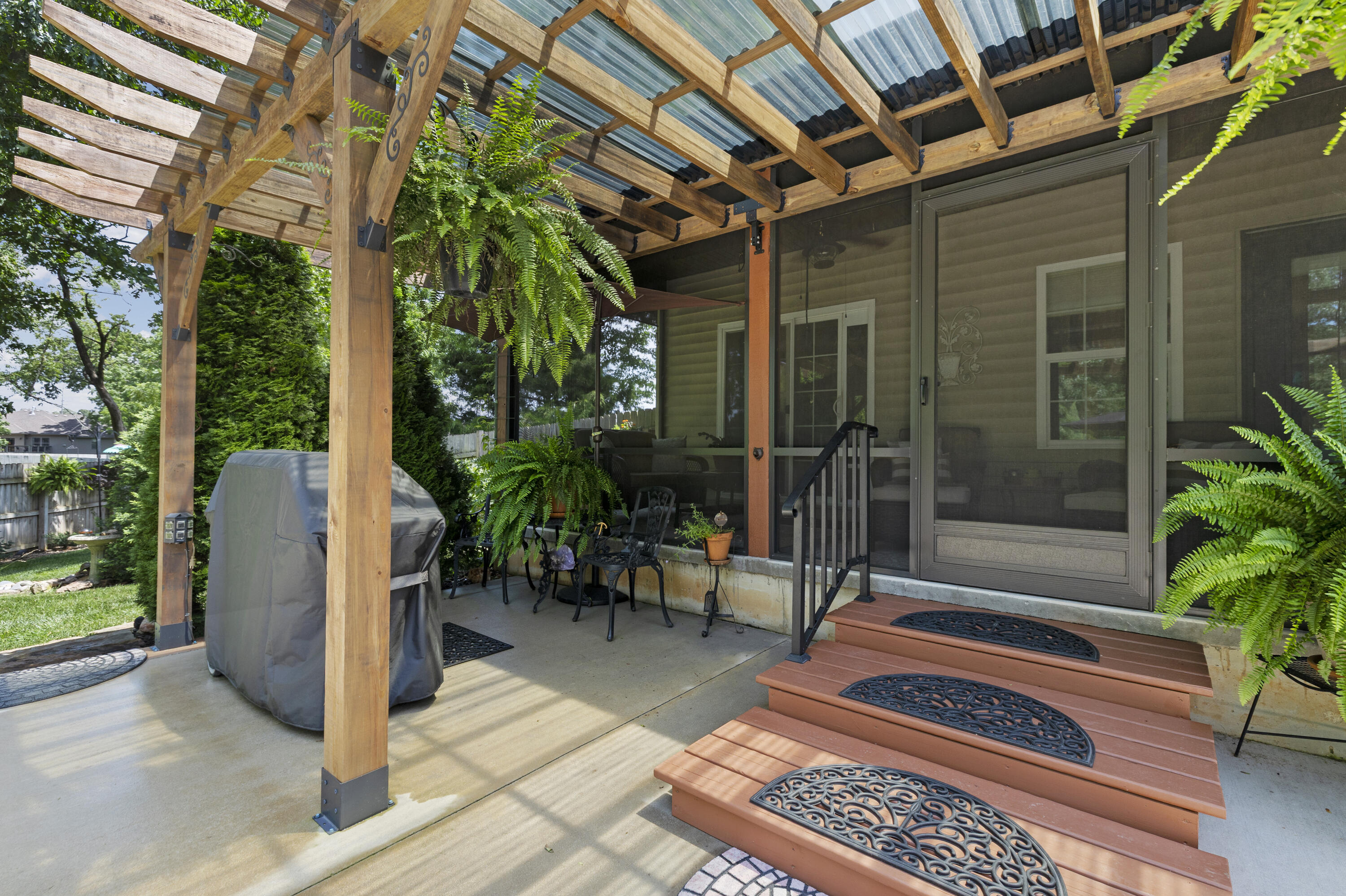 1911 North Pavilion Place Property Photo 49