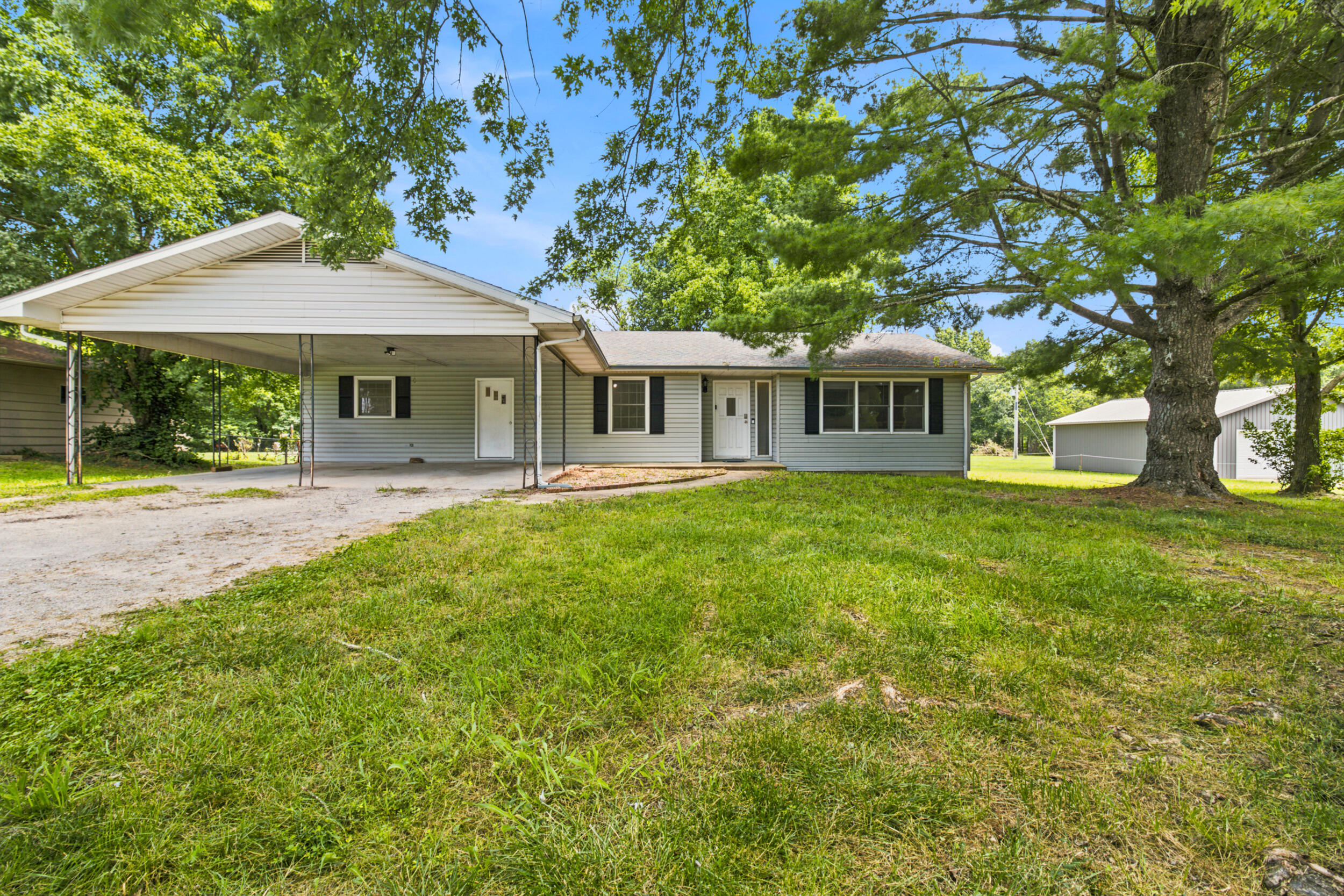 26416 State Highway Yy Property Photo 1