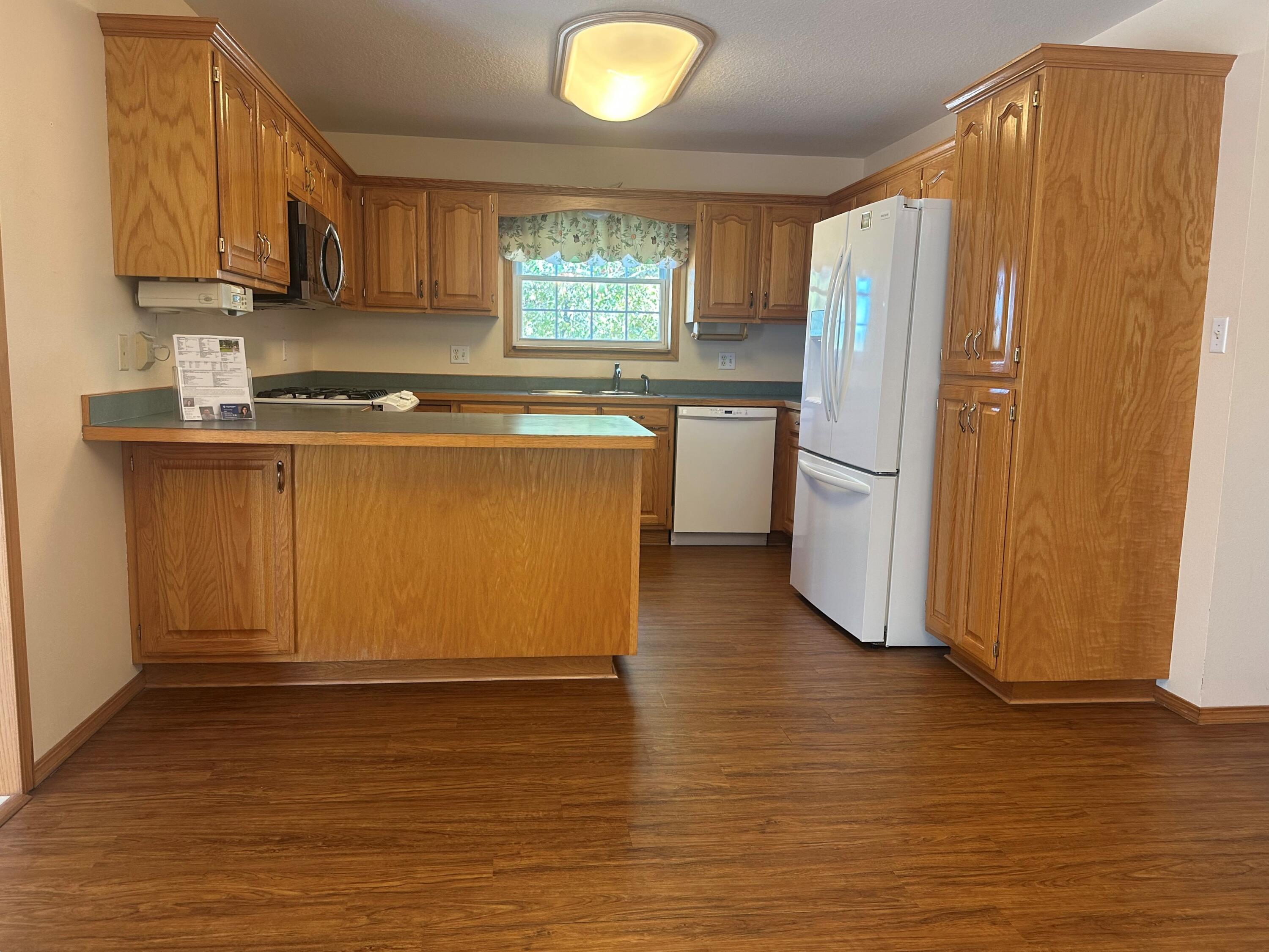 3532 Willow Lane Property Photo 18