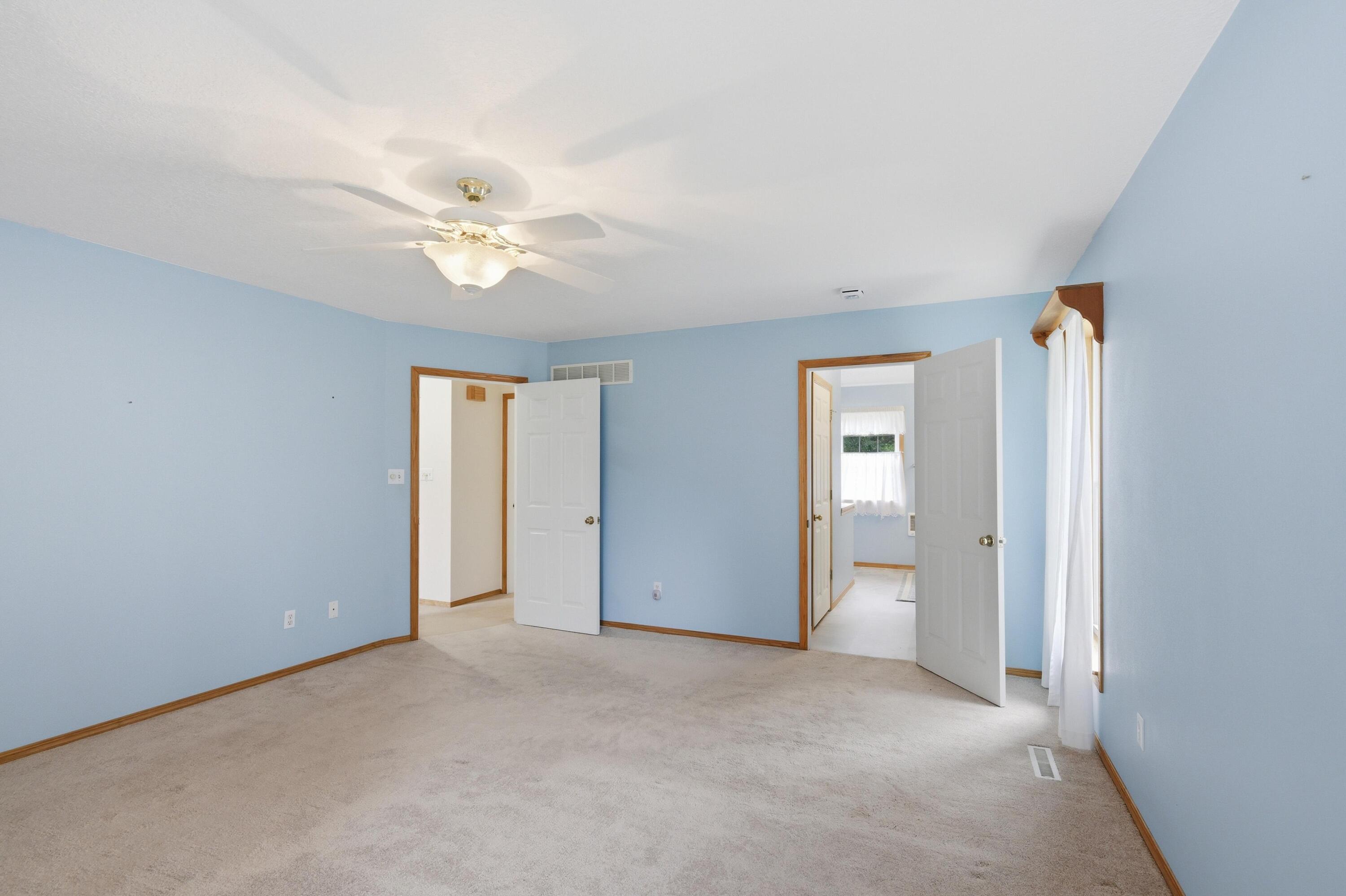 3532 Willow Lane Property Photo 24