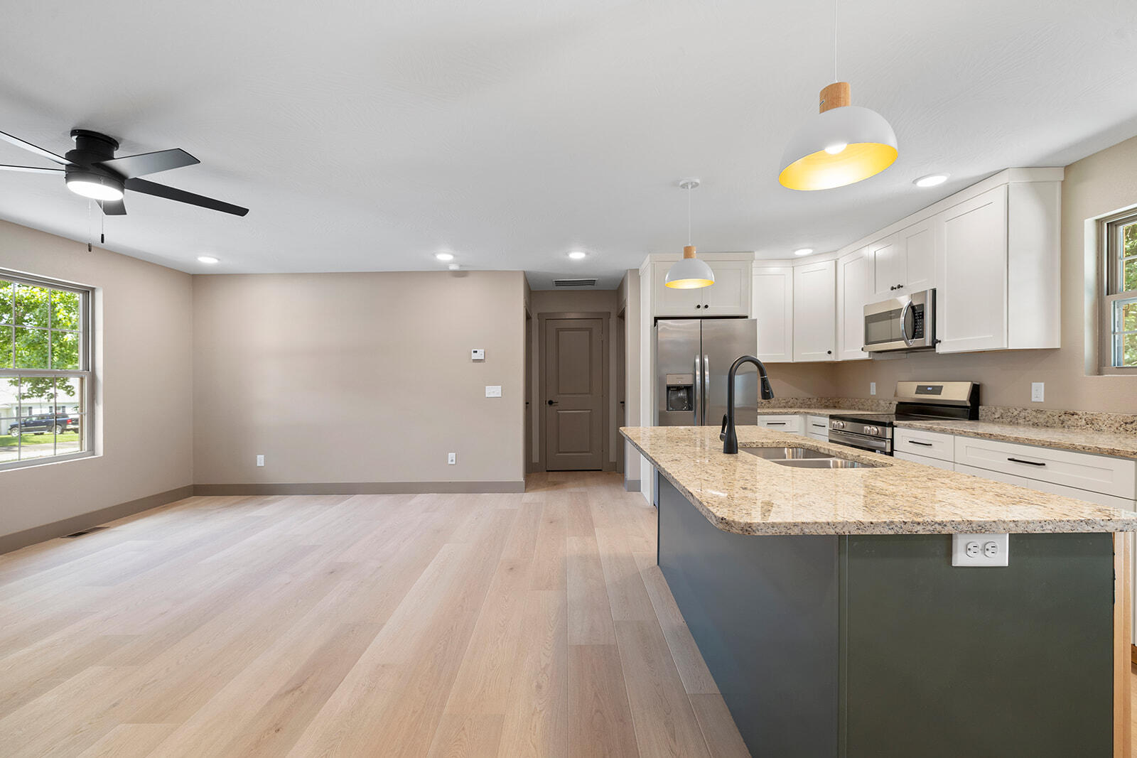 420 South Boston Avenue Property Photo 6
