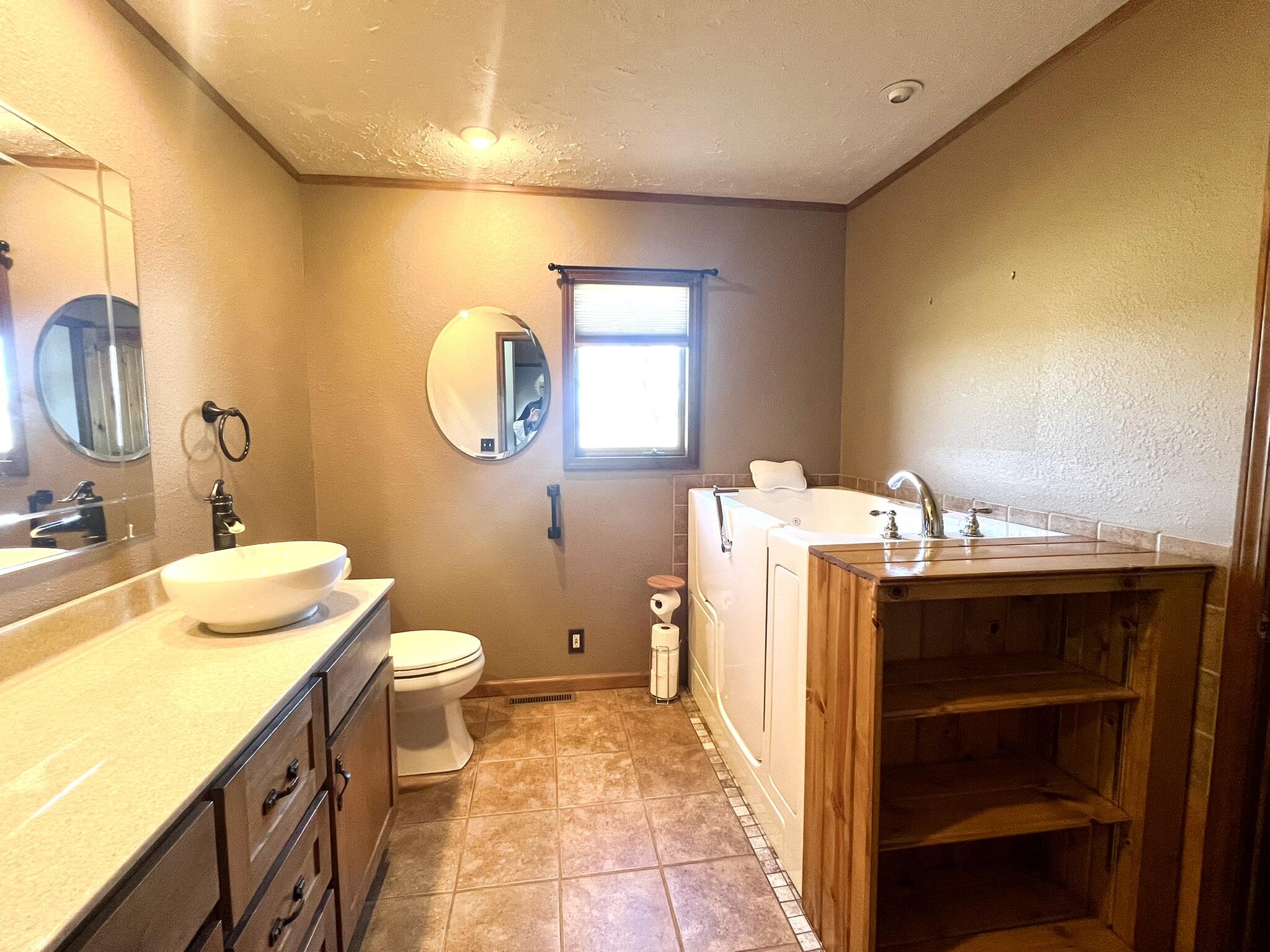 308 State Highway H Property Photo 16