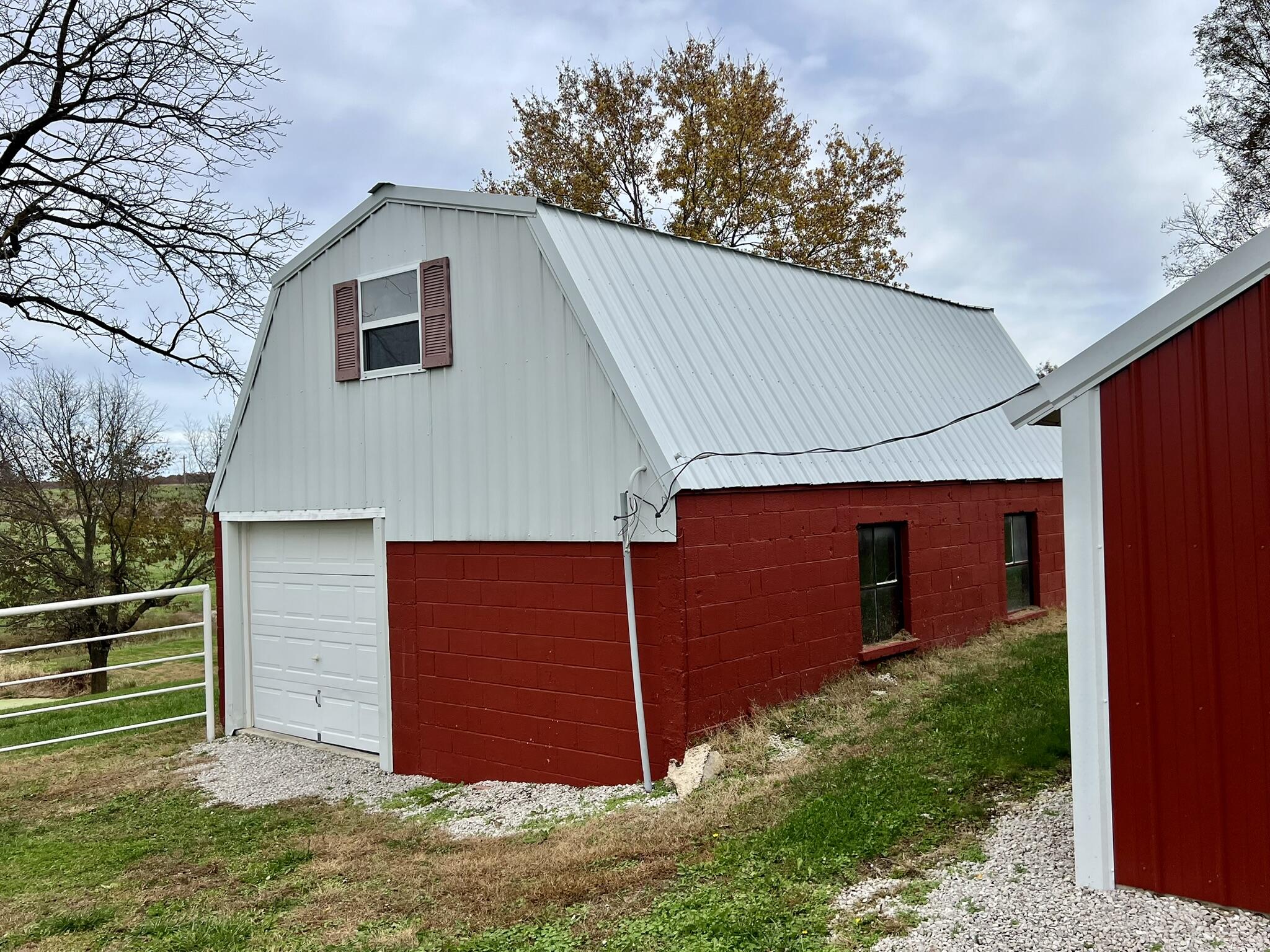 308 State Highway H Property Photo 32