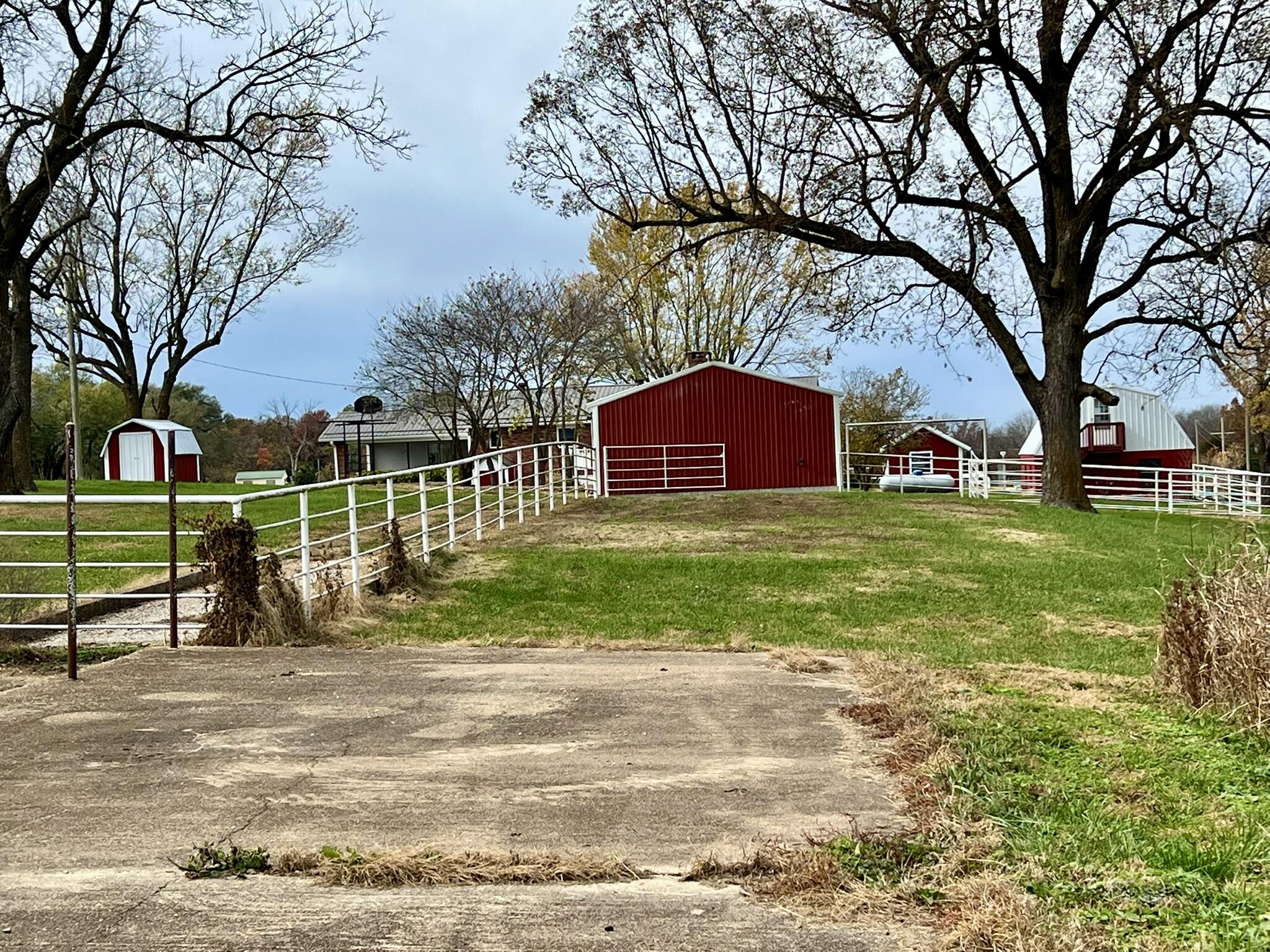 308 State Highway H Property Photo 40