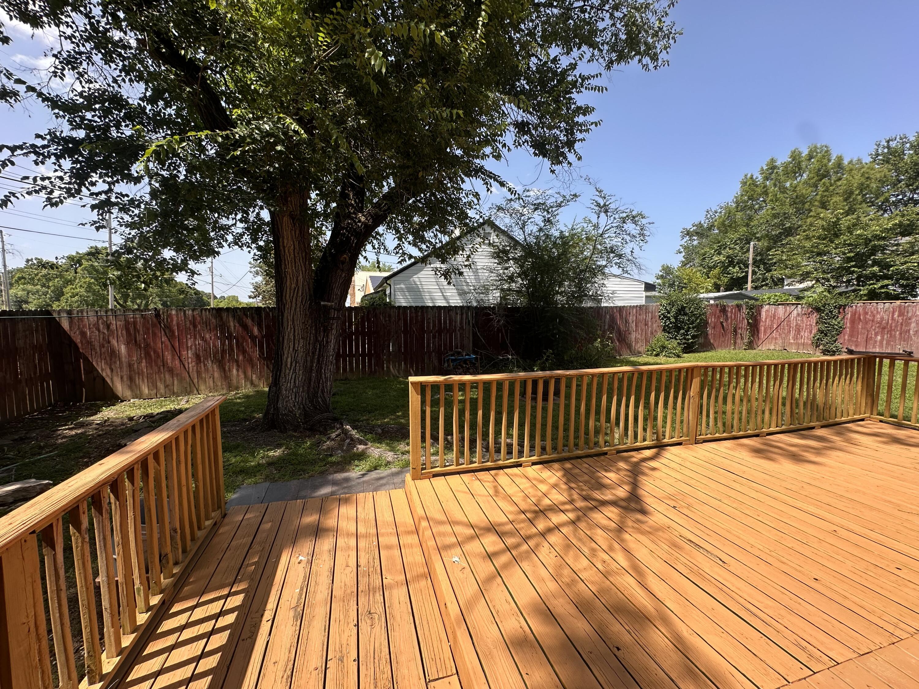 311 Brown Street Property Photo 20