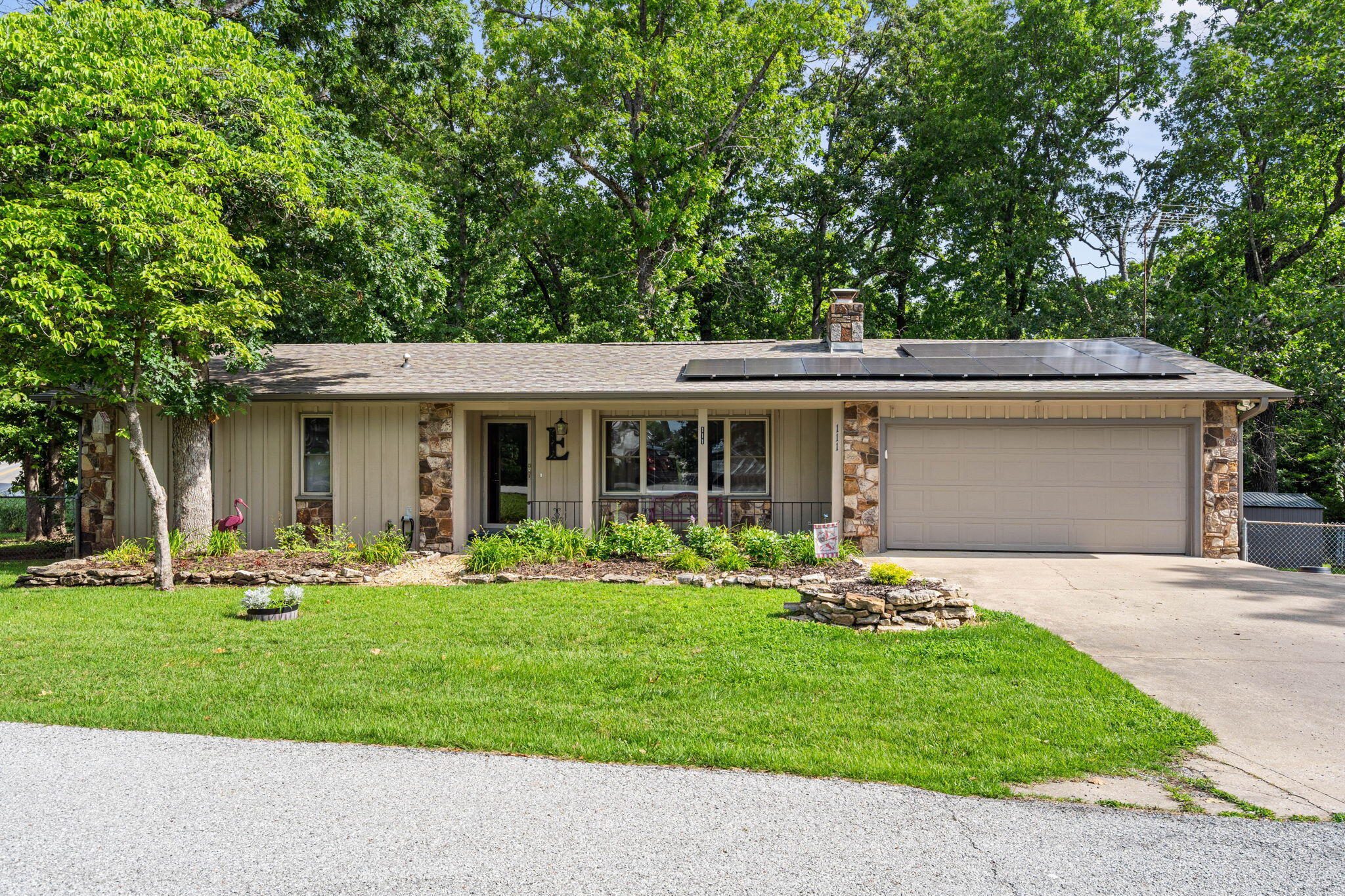 111 Vin Villa Property Photo 1