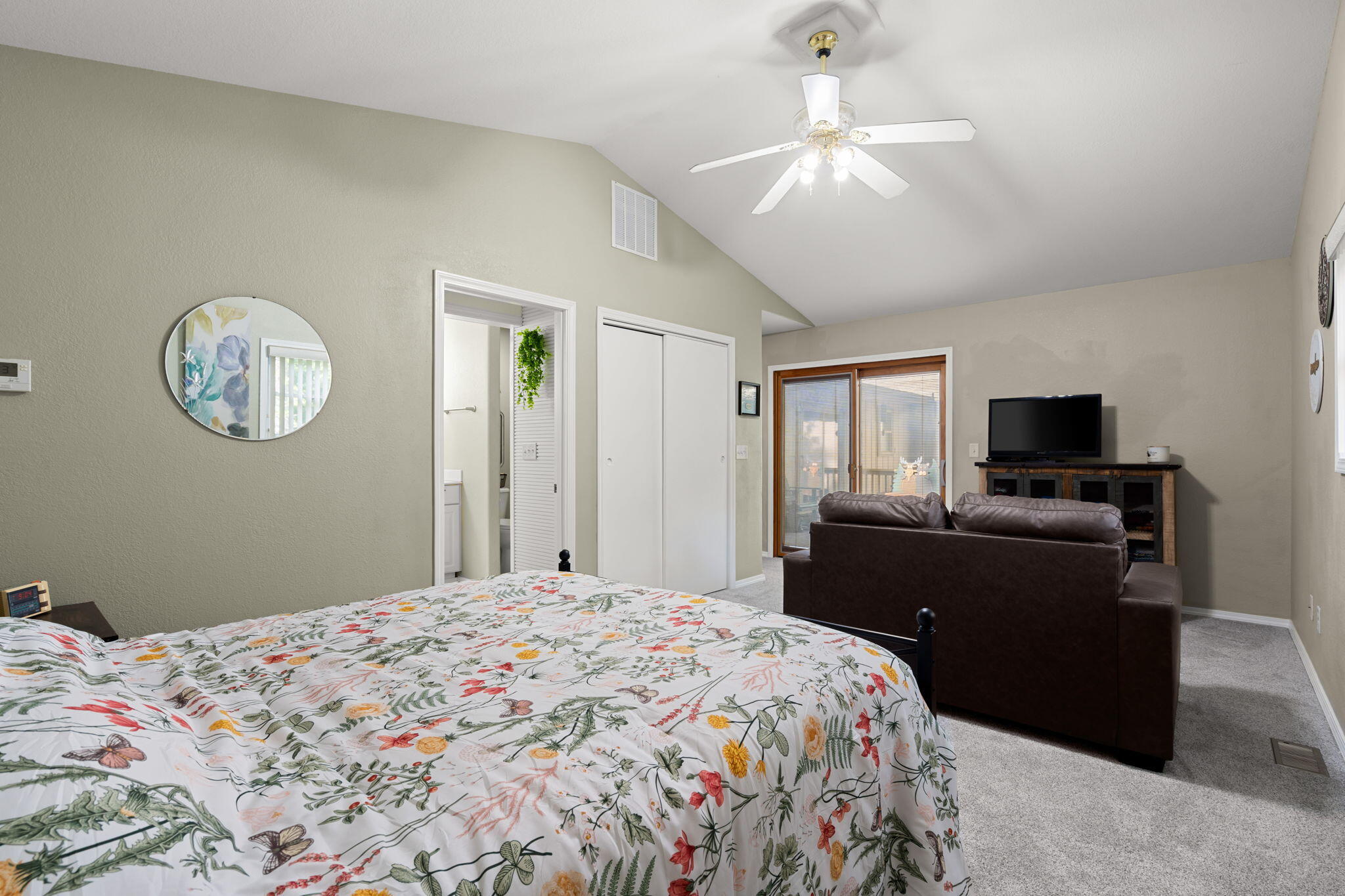 111 Vin Villa Property Photo 24