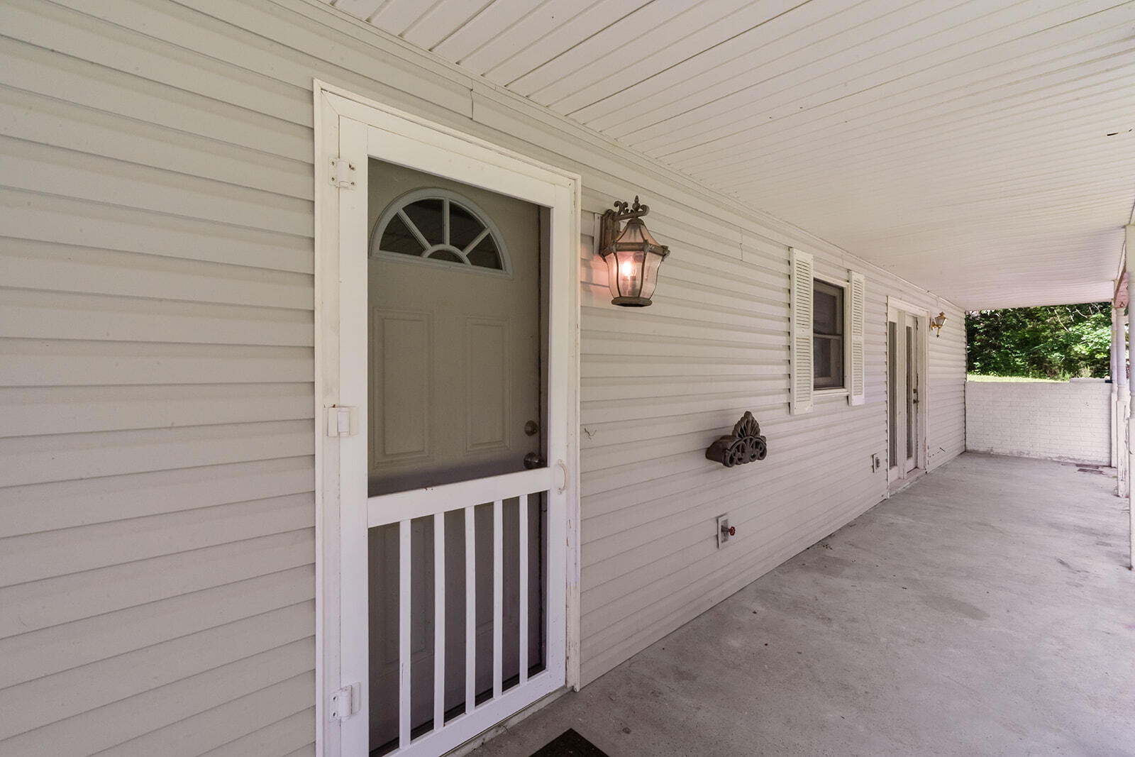 363 Villa Drive Property Photo 6