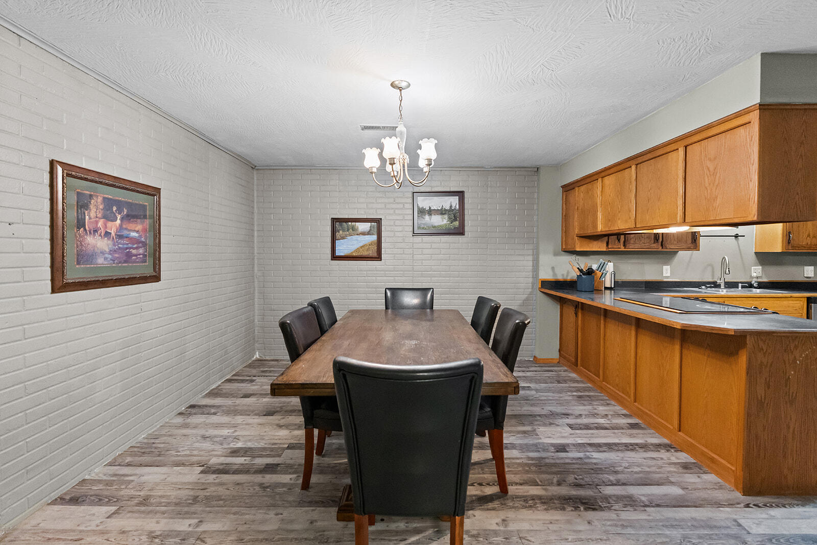 363 Villa Drive Property Photo 10