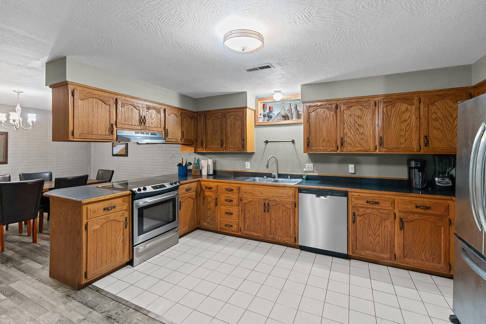363 Villa Drive Property Photo 11