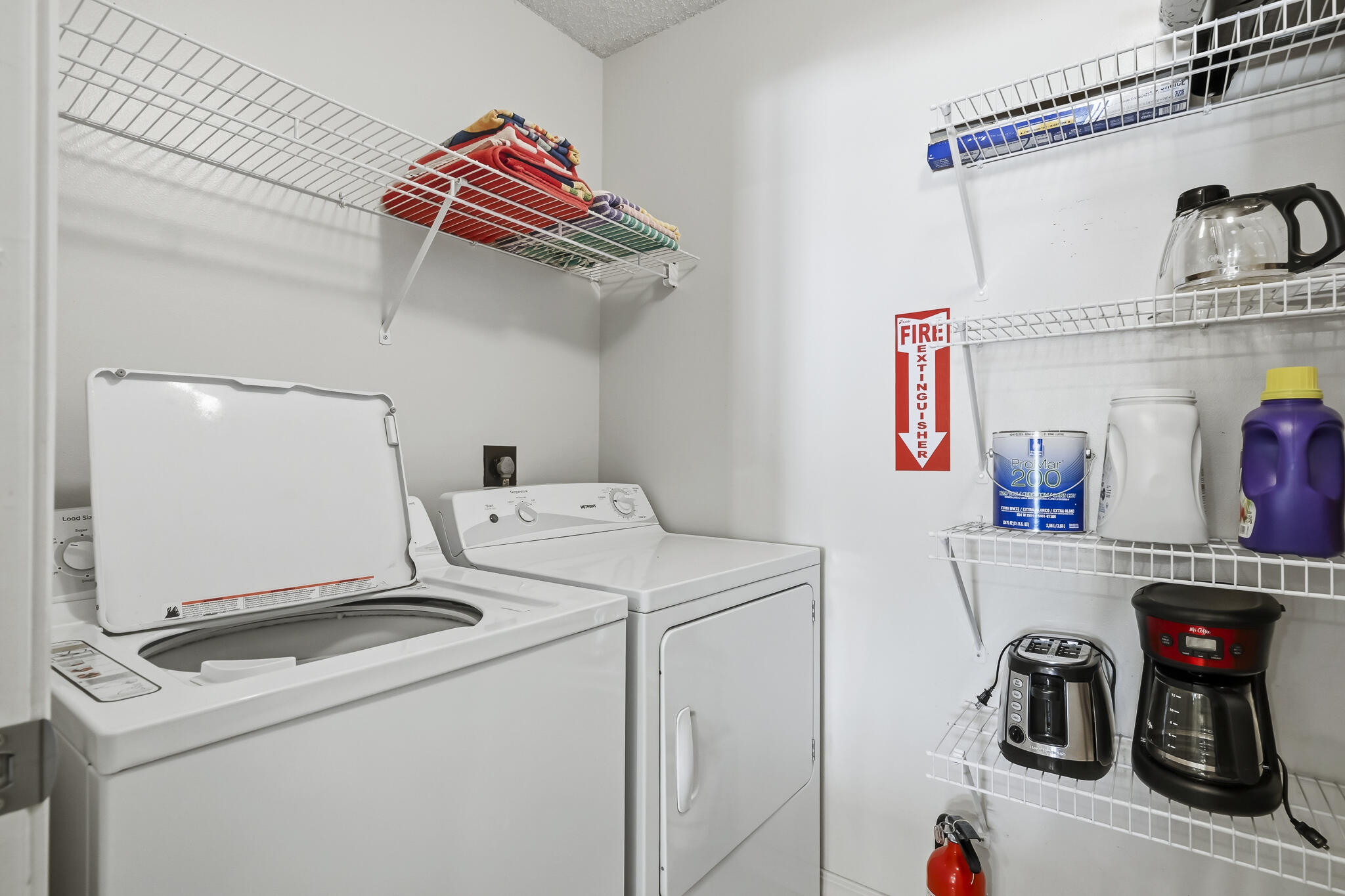 193 Avondale Drive Apt 4 Property Photo 11