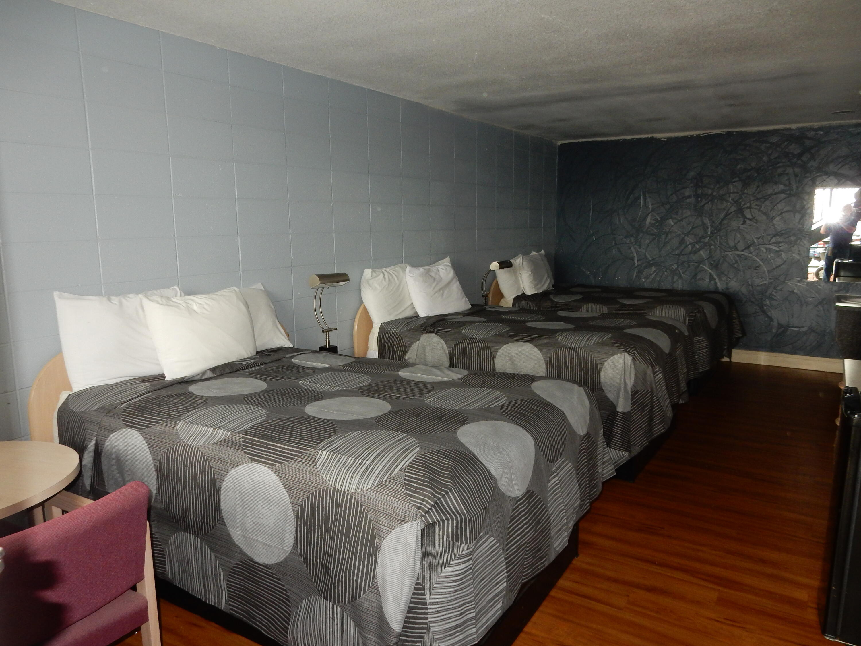 325 Gretna Road Property Photo 14