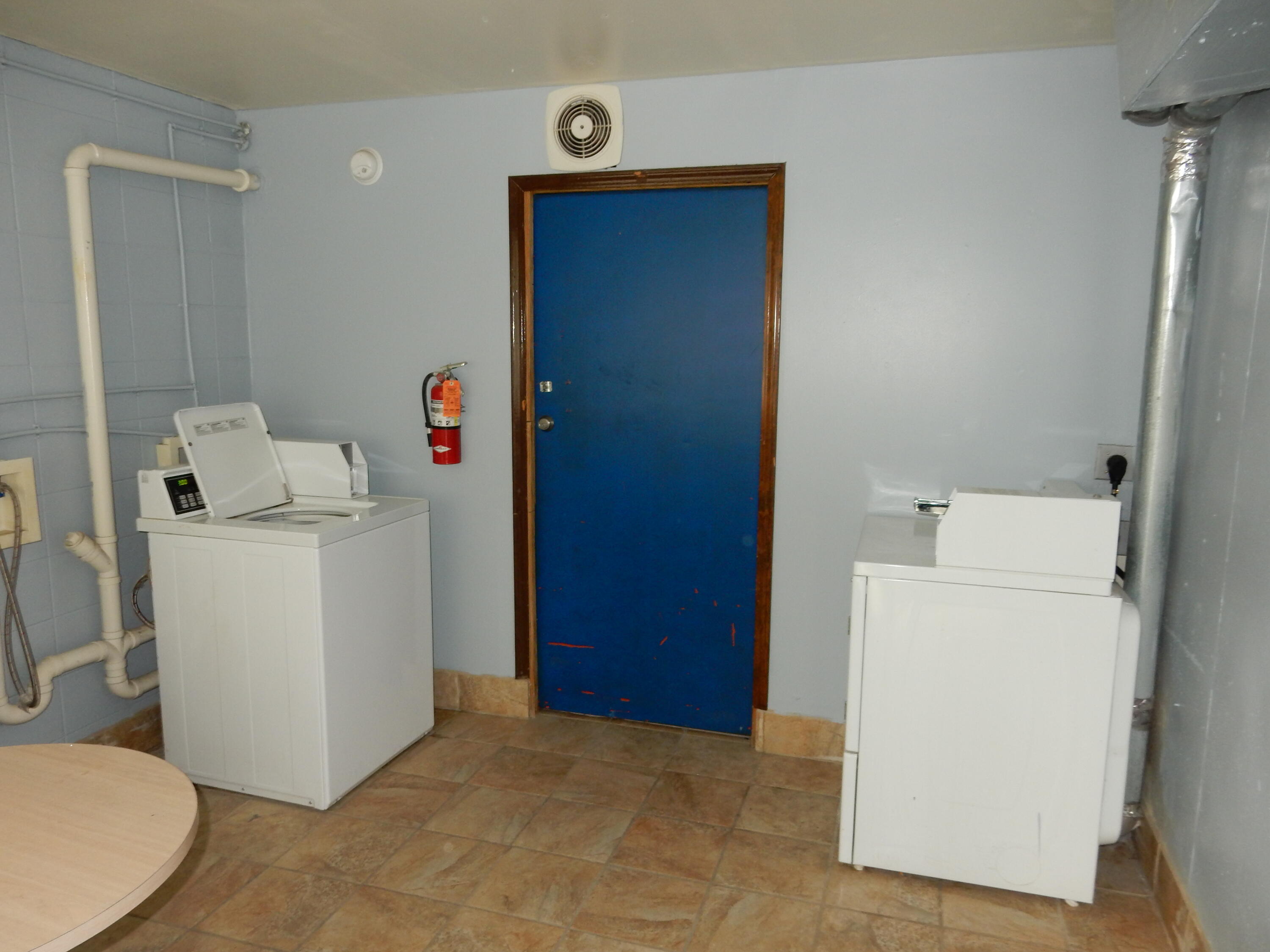 325 Gretna Road Property Photo 19