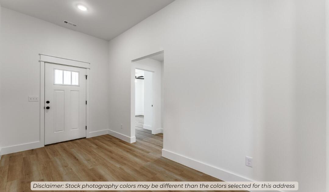 5247 South Morgan Avenue Property Photo 5