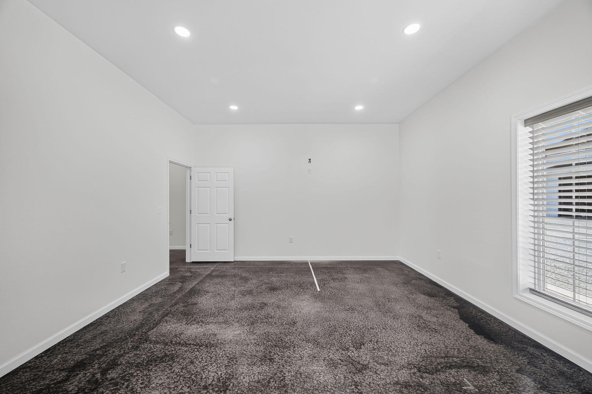 13221 Jay Drive Suite C Property Photo 23