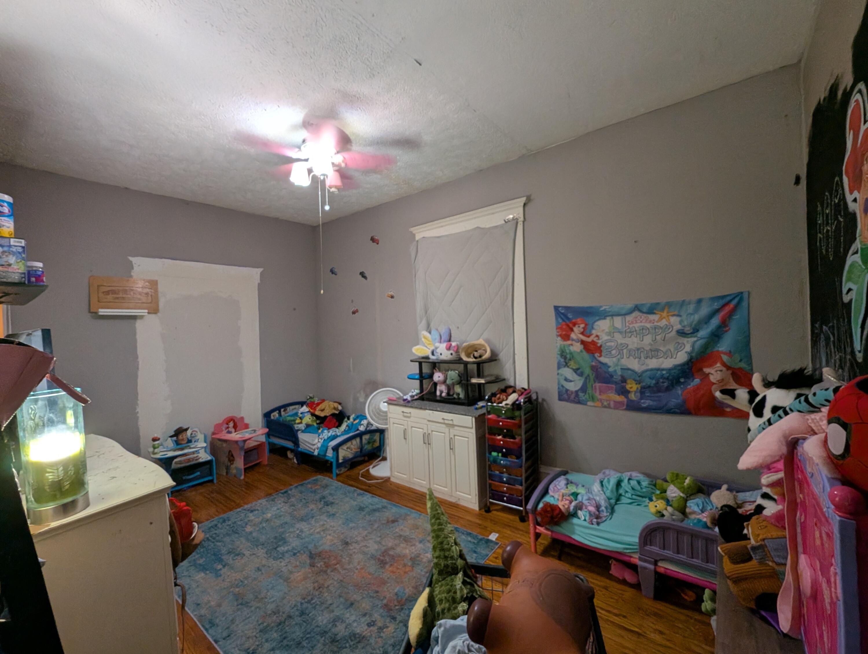 828 North Grant Avenue Property Photo 18