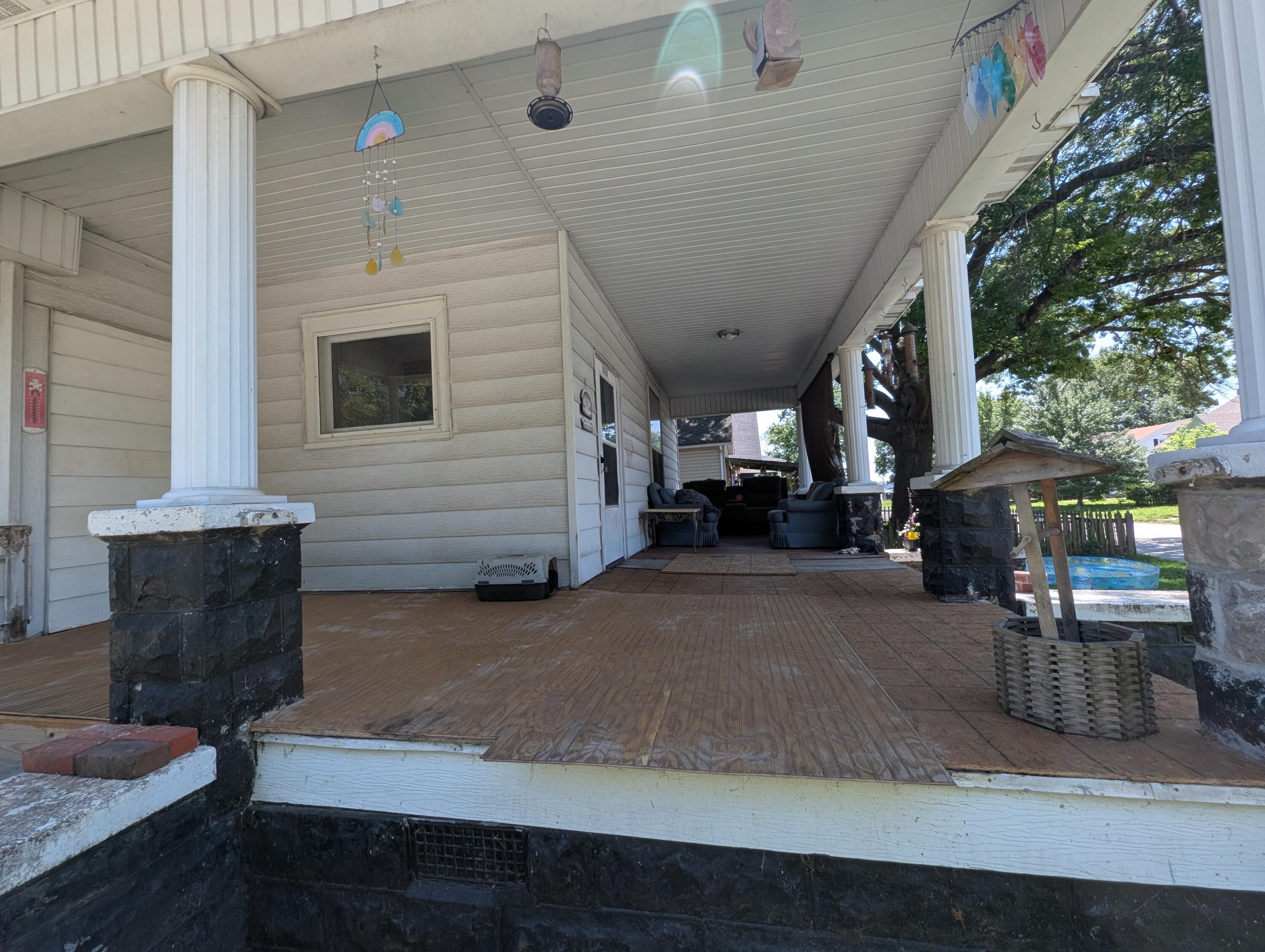 828 North Grant Avenue Property Photo 65