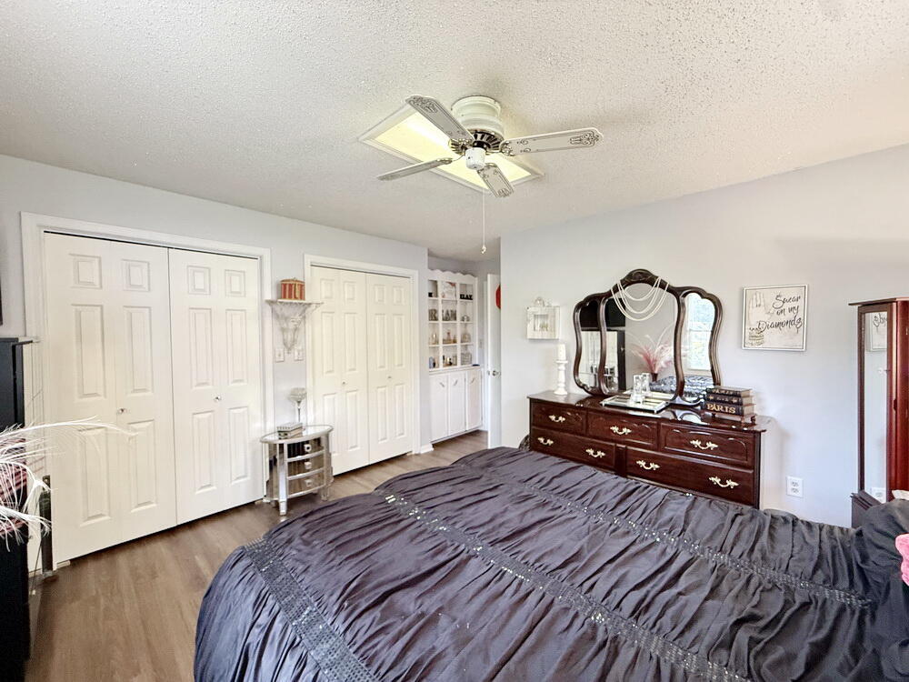 100 North Hickory Street Property Photo 25