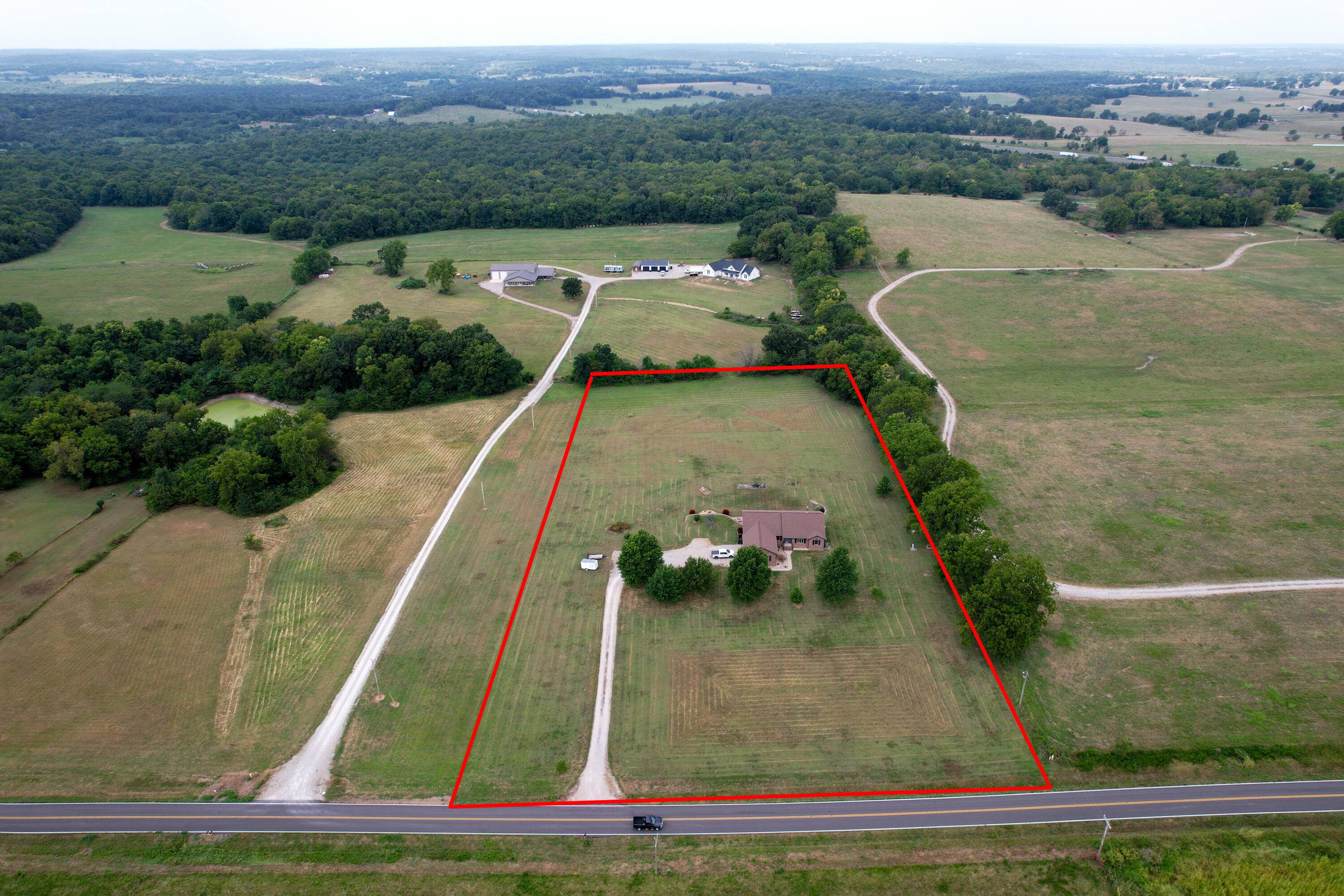 6879 Highway O Property Photo 3