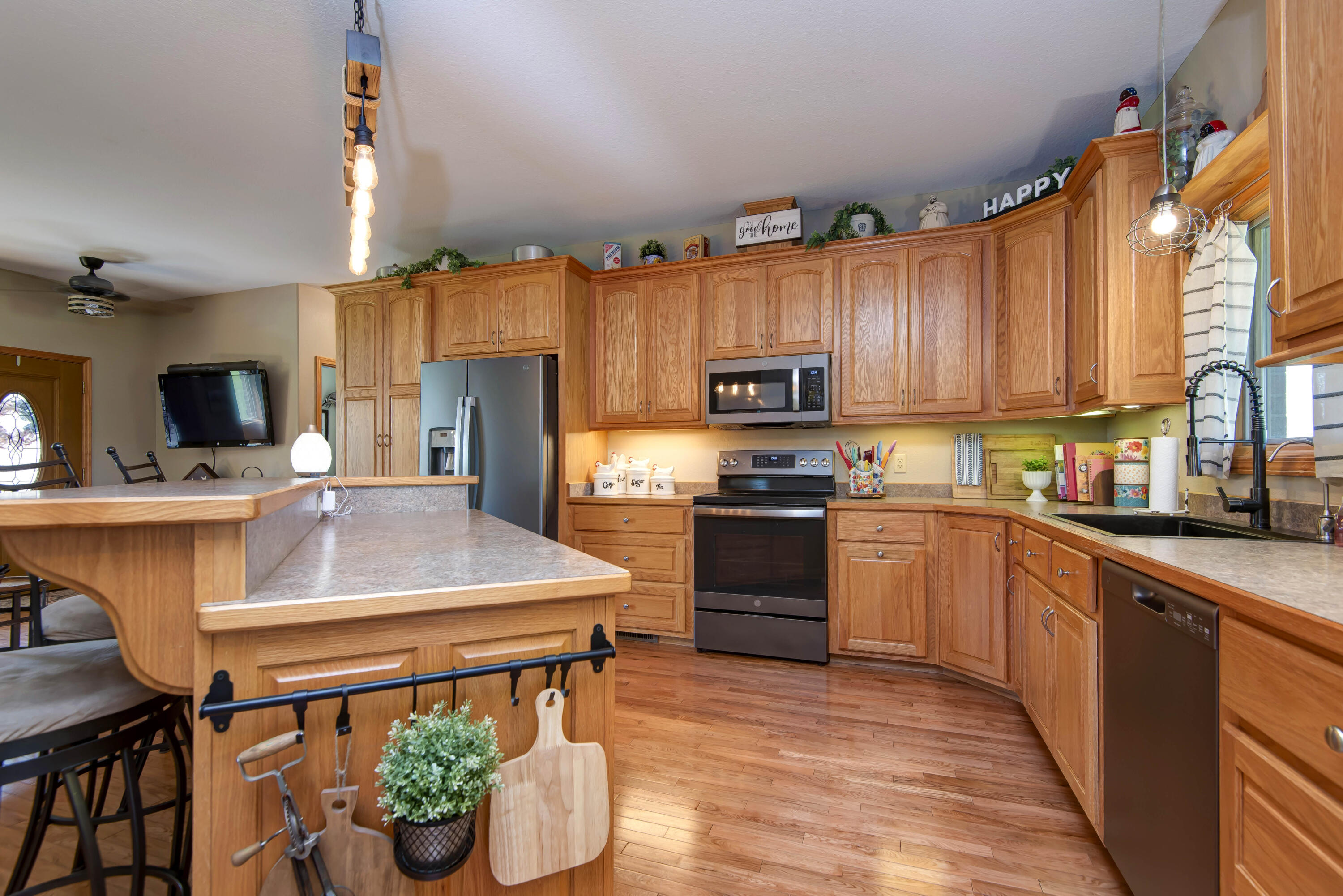 6879 Highway O Property Photo 10