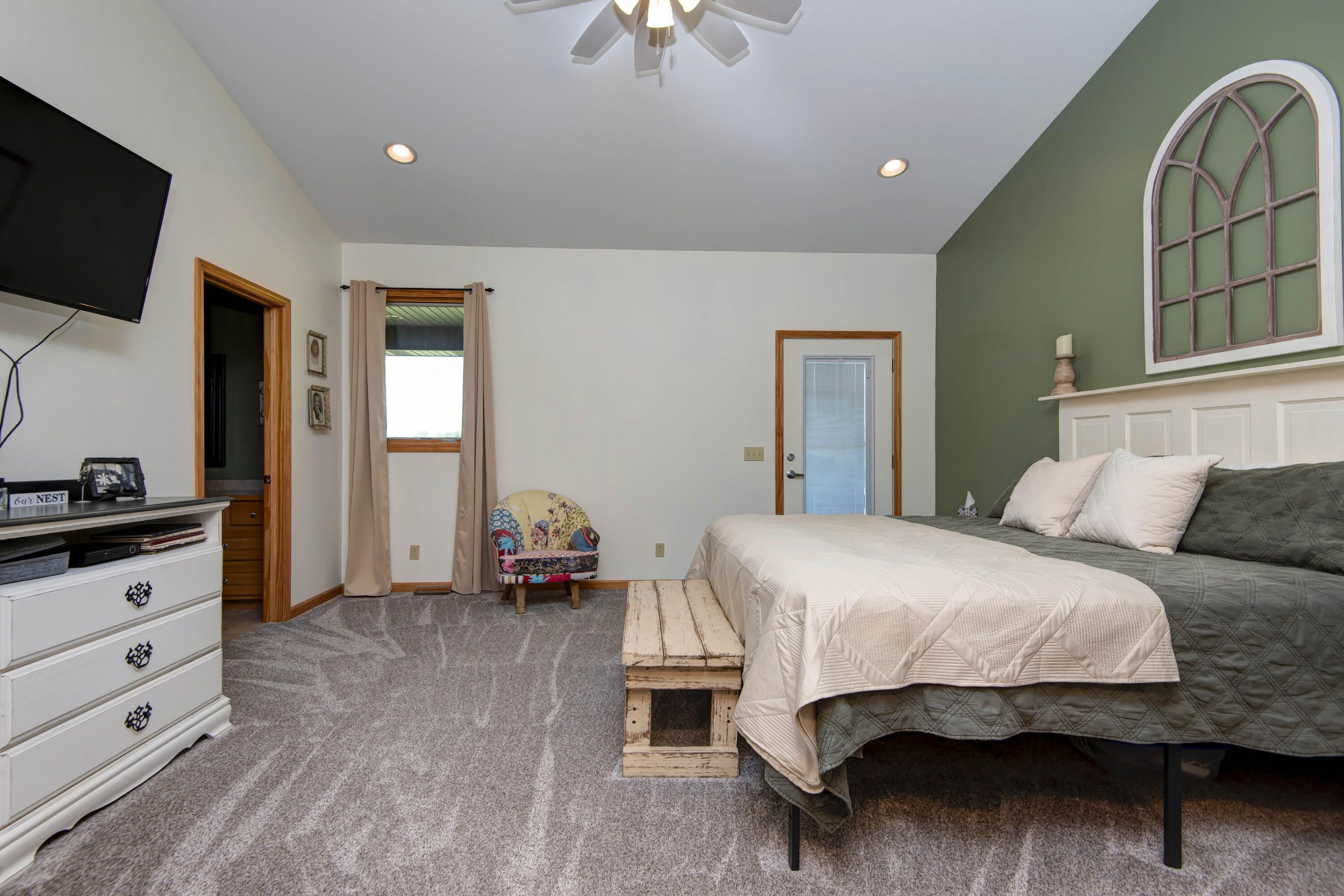 6879 Highway O Property Photo 16