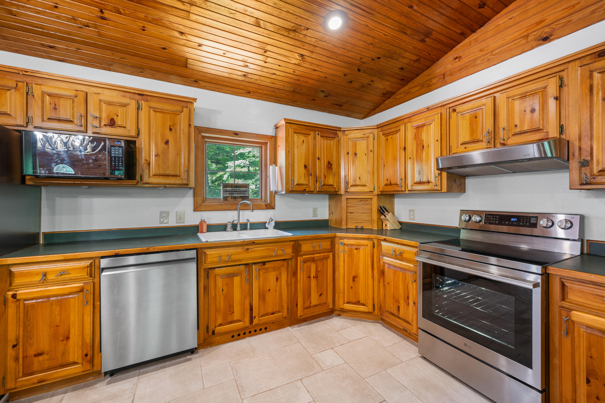 753 Cash Spring Road Property Photo 6