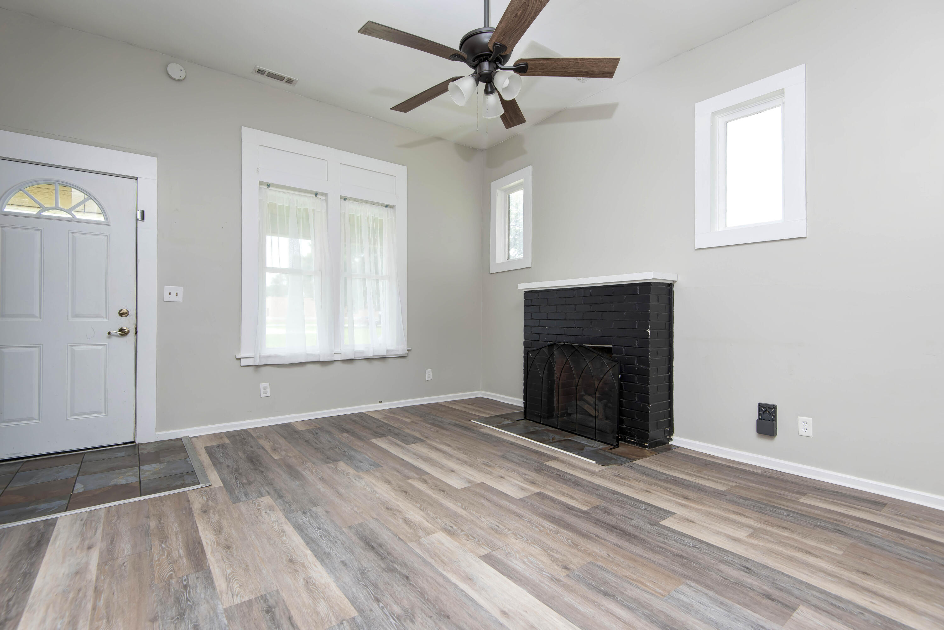 808 North Mccanse Street Property Photo 6
