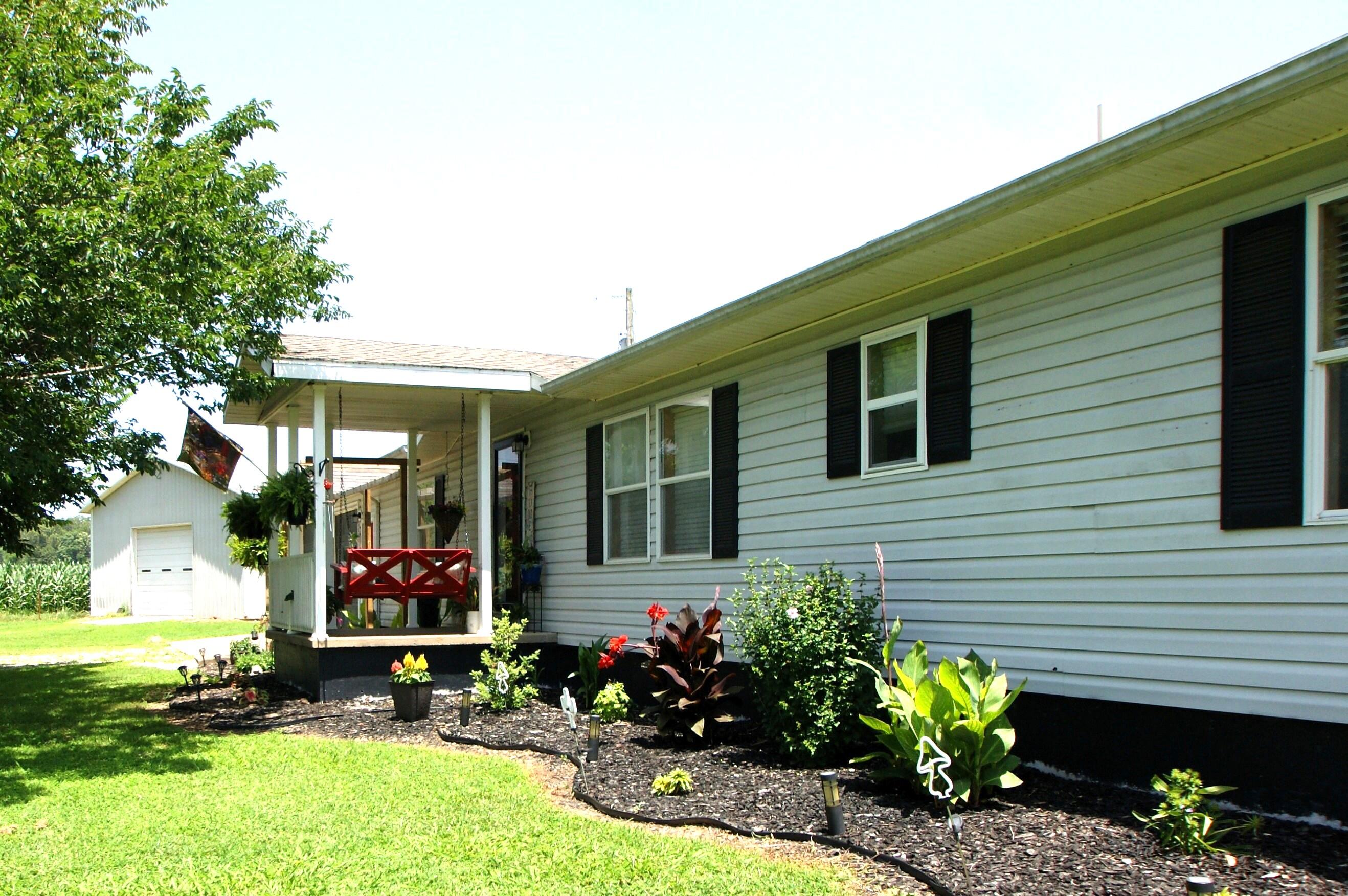 20599 Mink Drive Property Photo 4