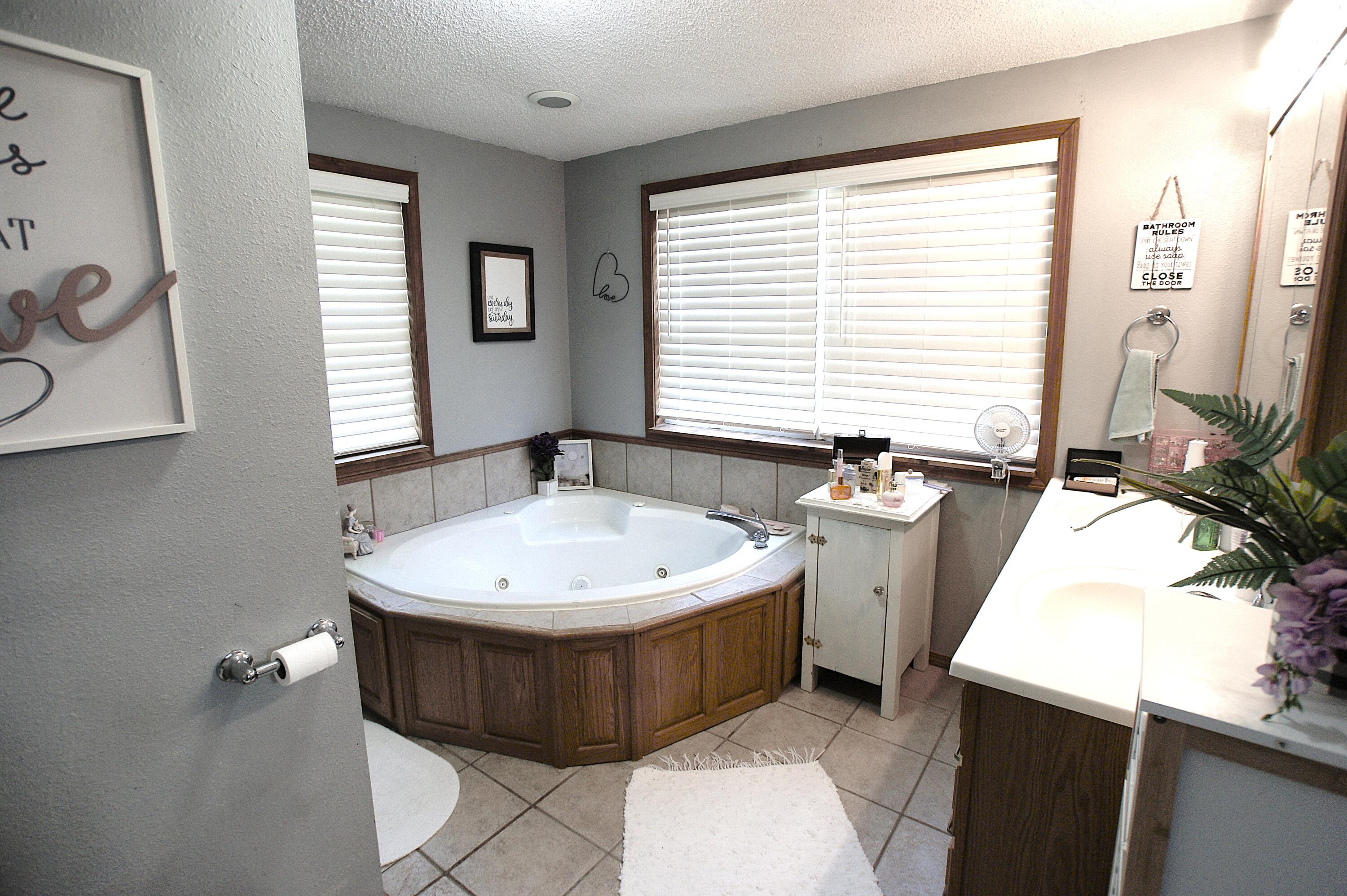 20599 Mink Drive Property Photo 16