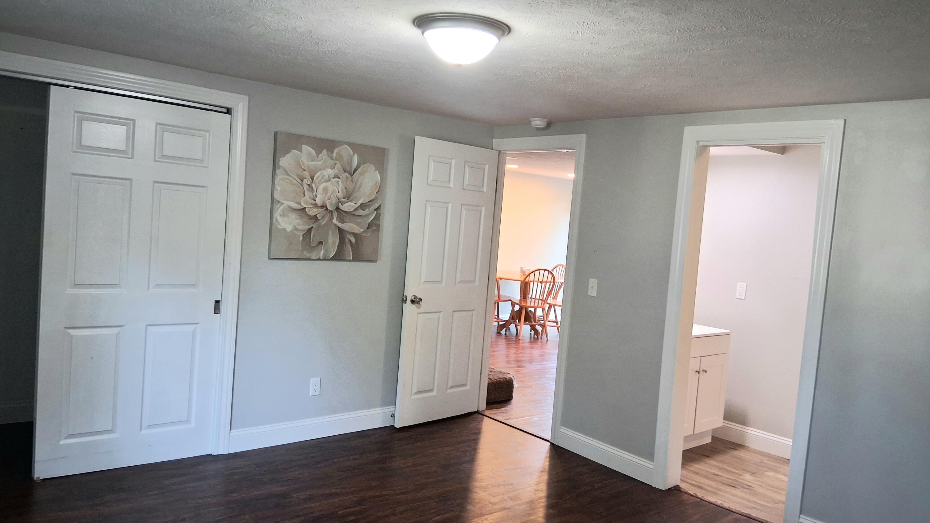129 West Cline Street Property Photo 16