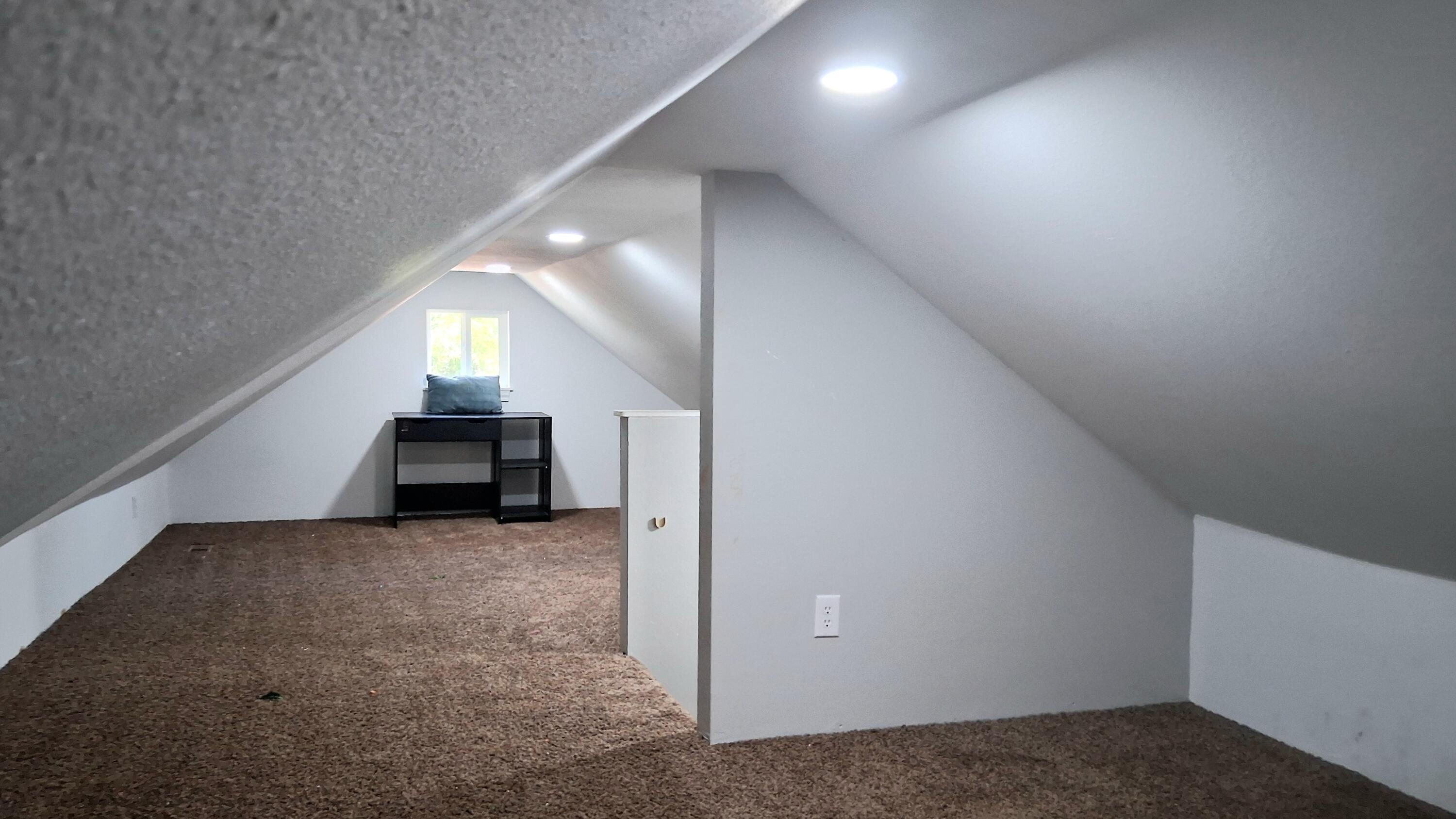 129 West Cline Street Property Photo 23