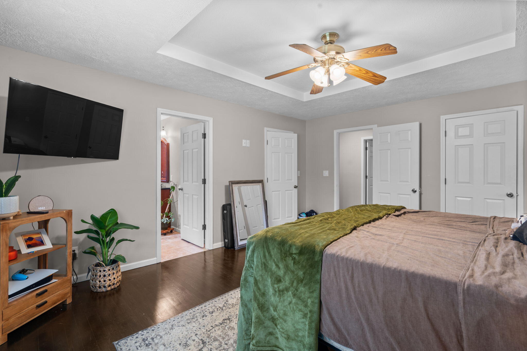 60327884 Property Photo 23