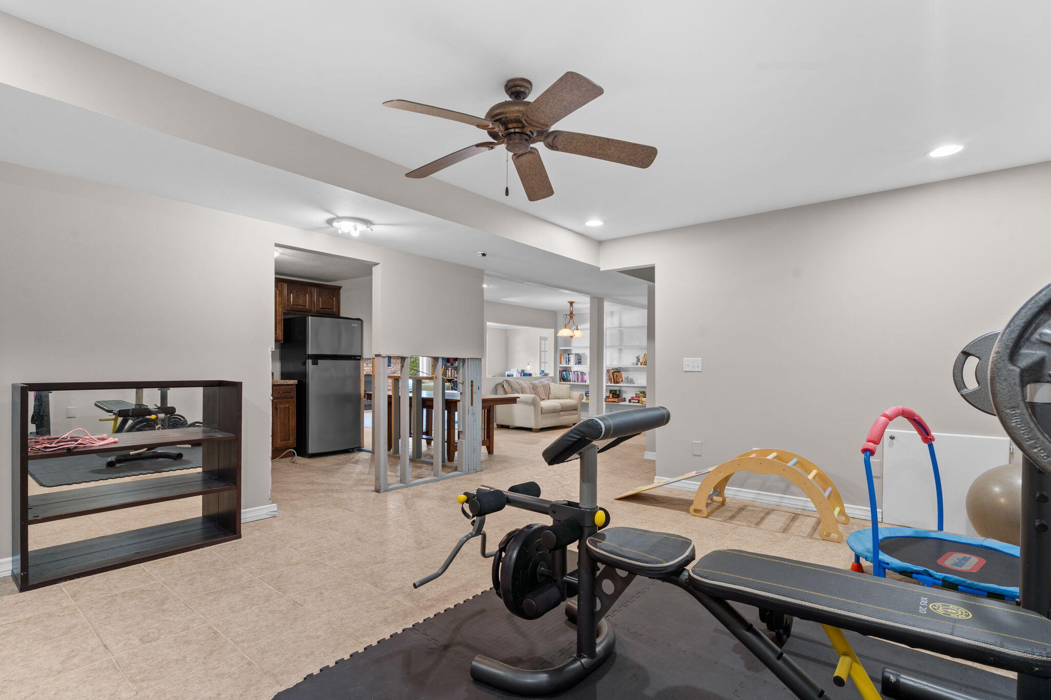 60327884 Property Photo 28