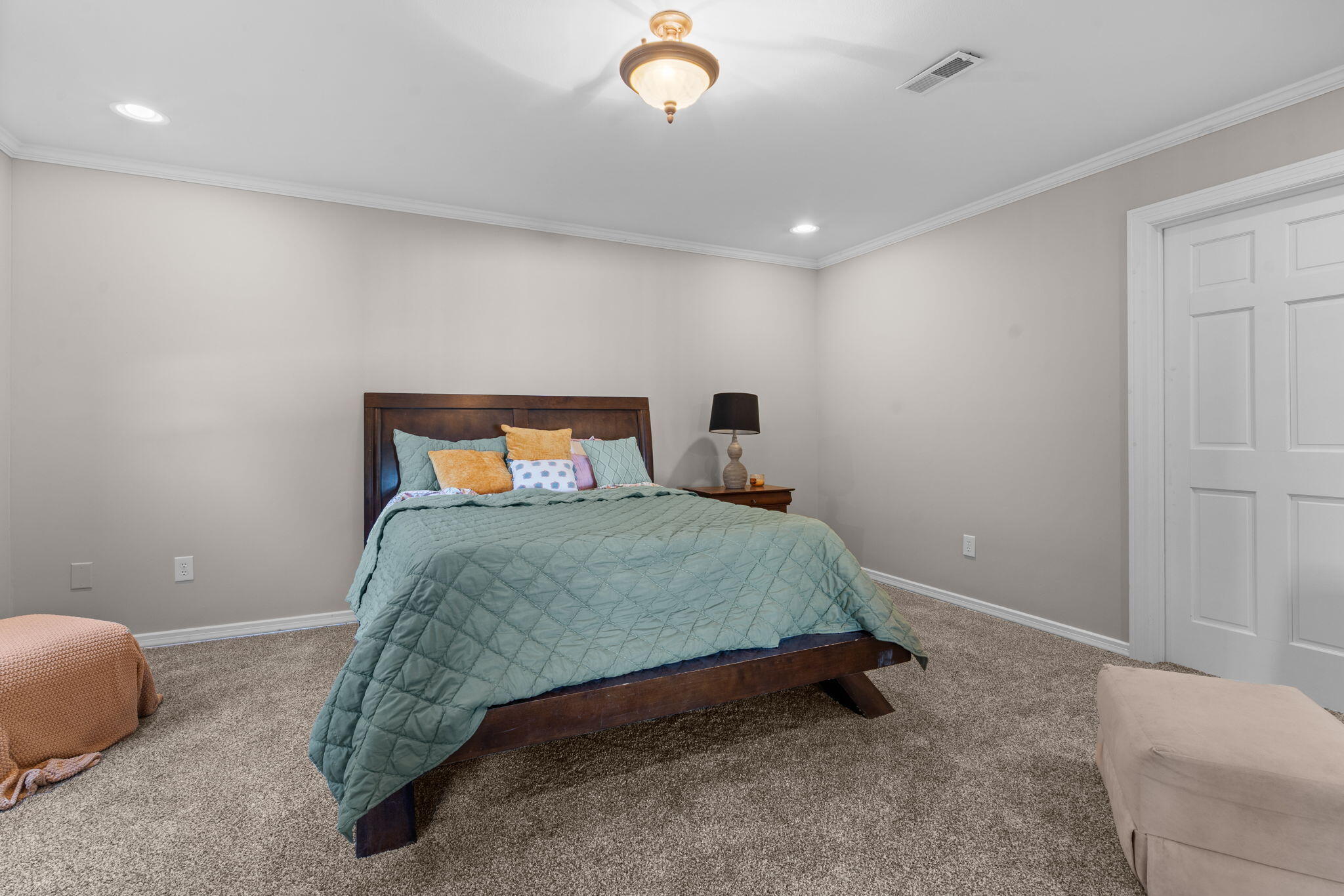 60327884 Property Photo 34