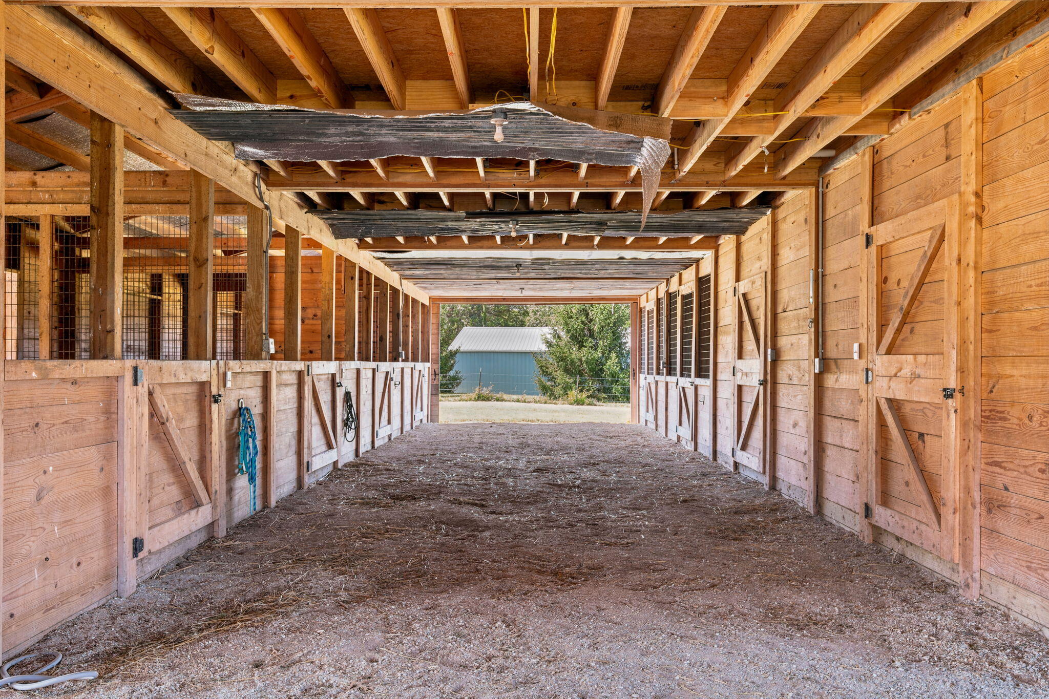 60327884 Property Photo 41