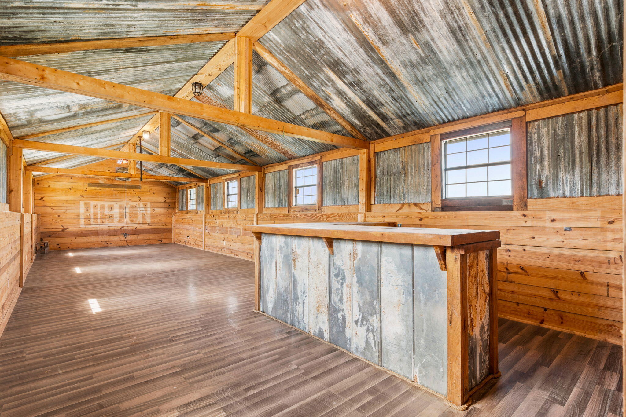 60327884 Property Photo 43