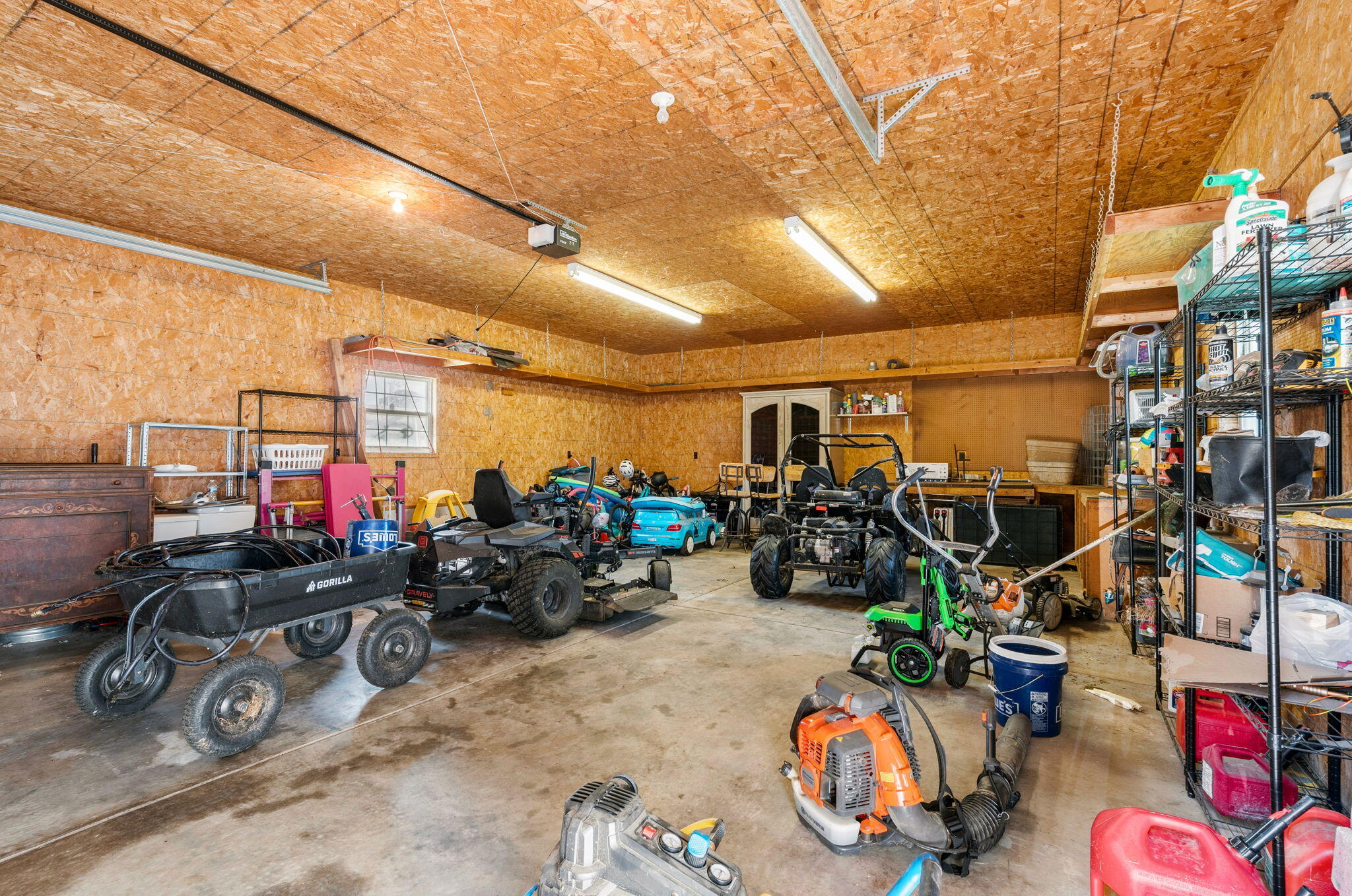 60327884 Property Photo 47