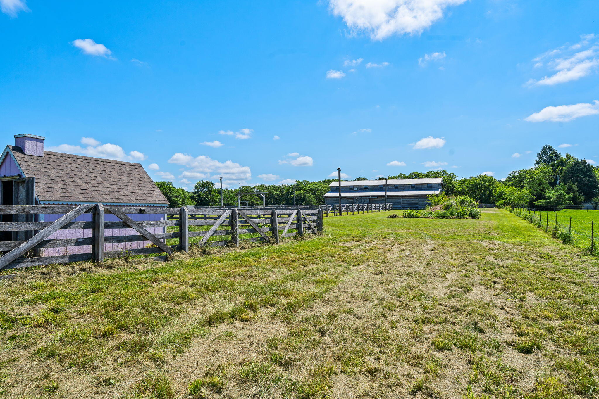 60327884 Property Photo 53