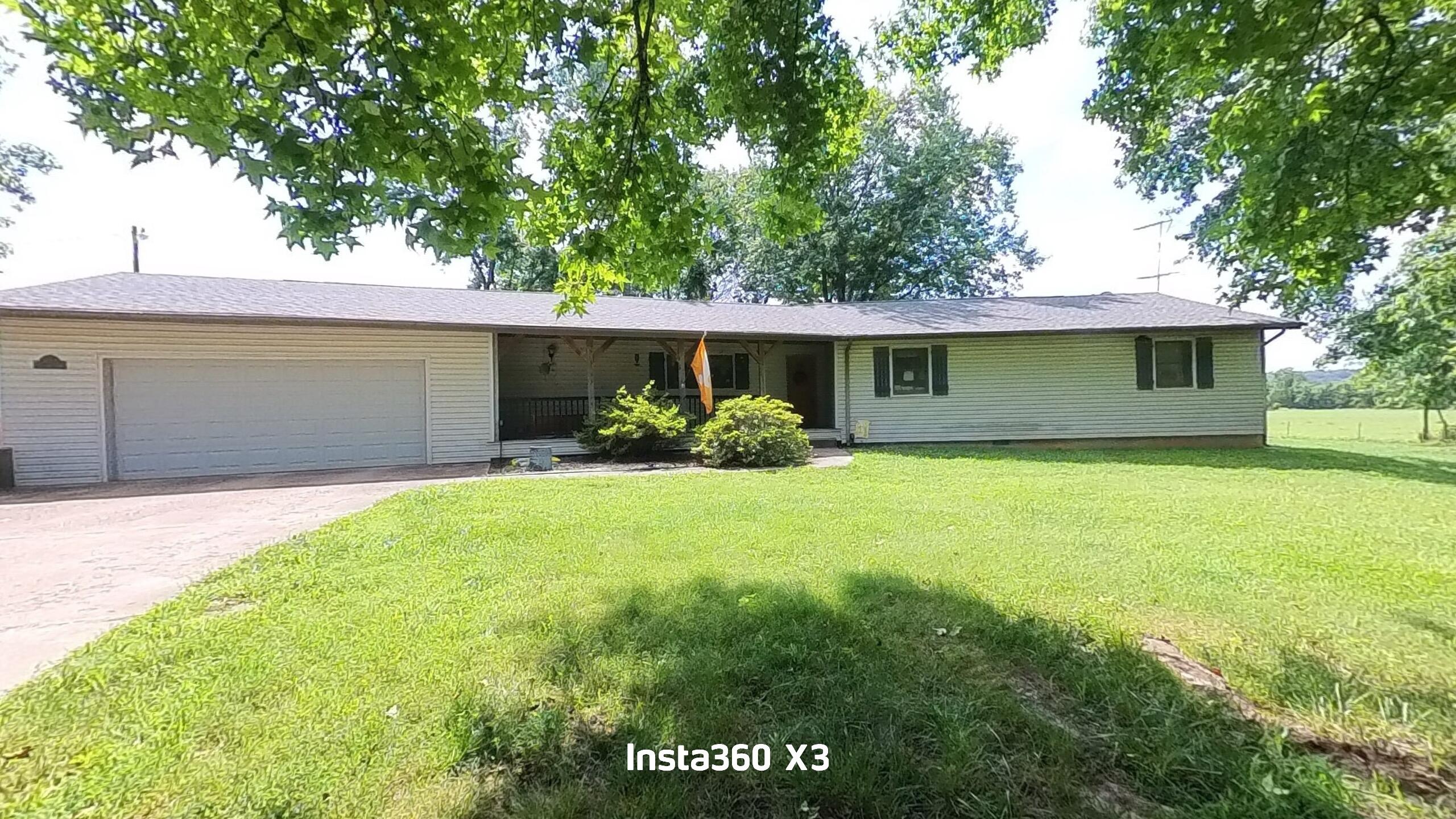 9013 County Road 6750 Property Photo 1