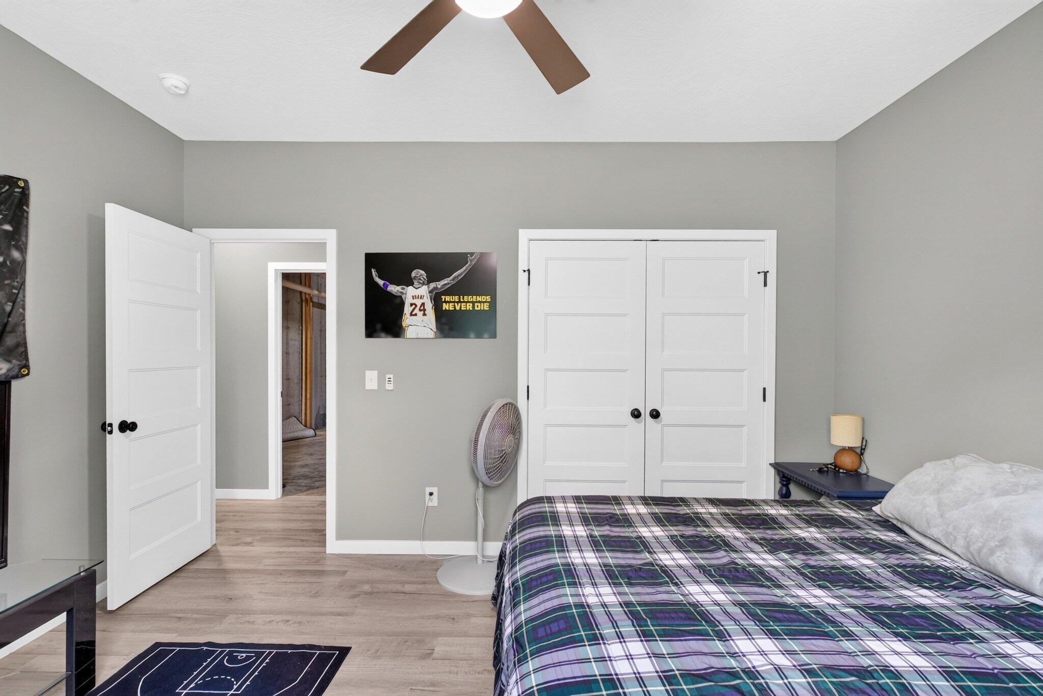 564 Delaware Court Property Photo 14