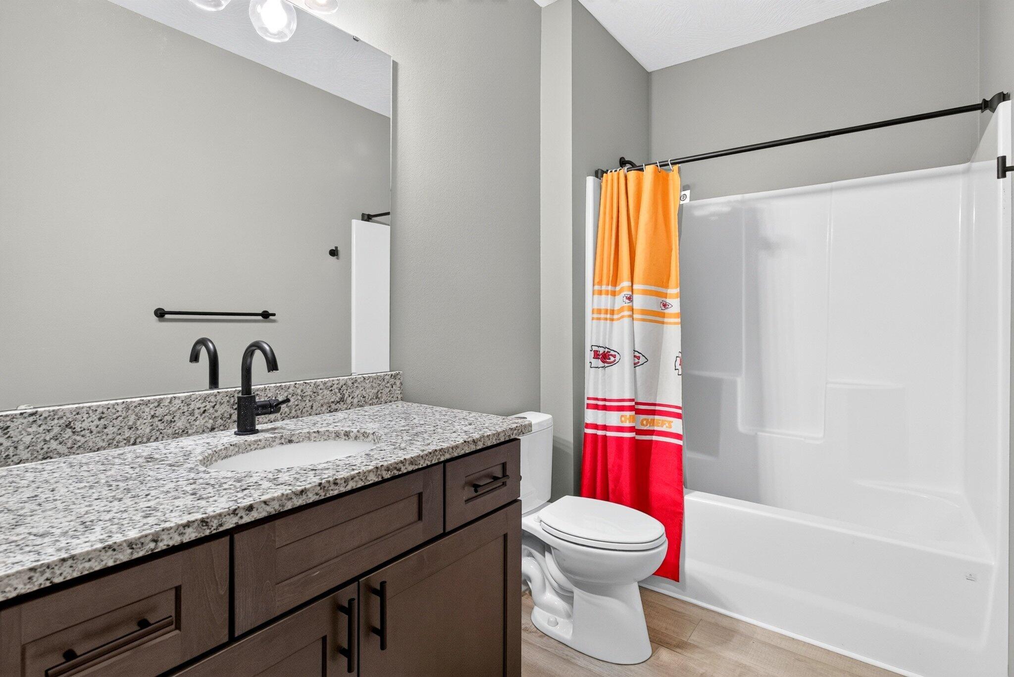 564 Delaware Court Property Photo 25