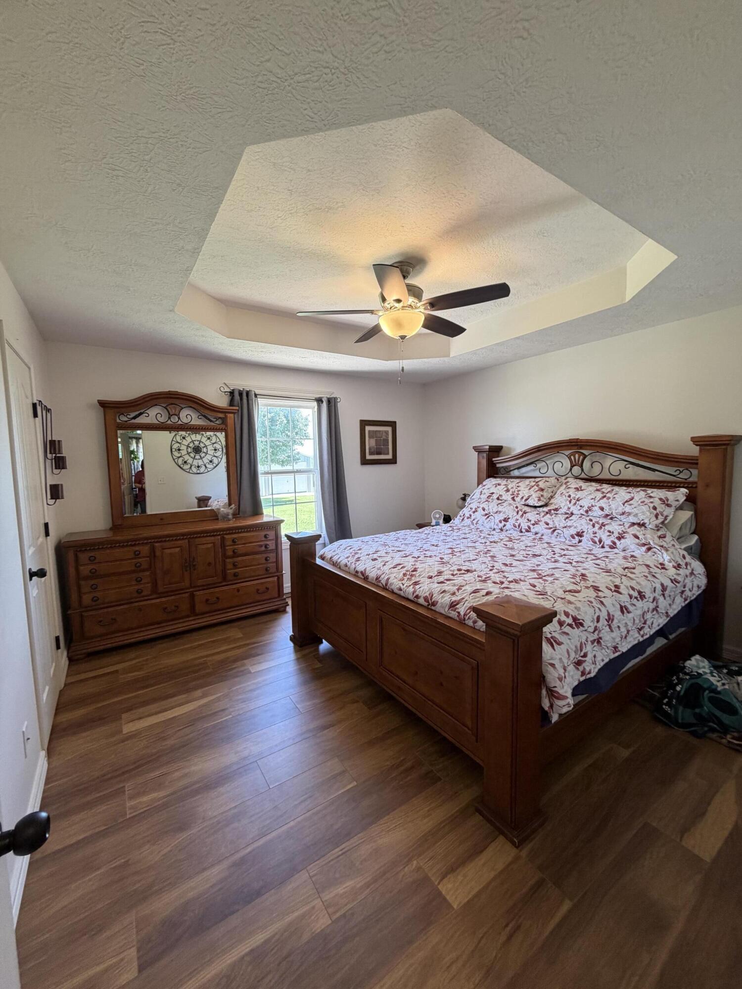 21092 Lawrence 1212 Property Photo 14