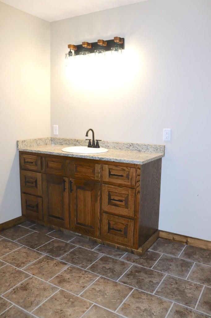 0 Thoroughfare Street Property Photo 21