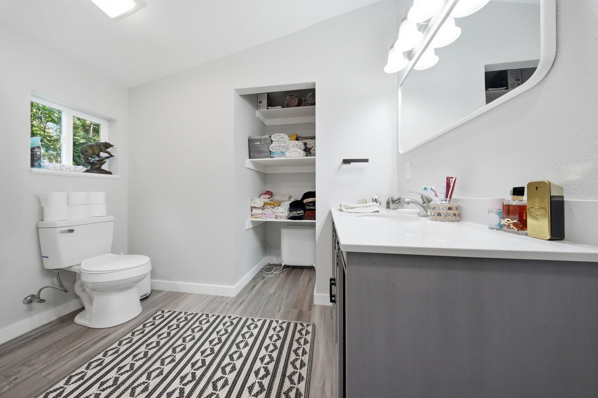 212 Primrose Lane Property Photo 16