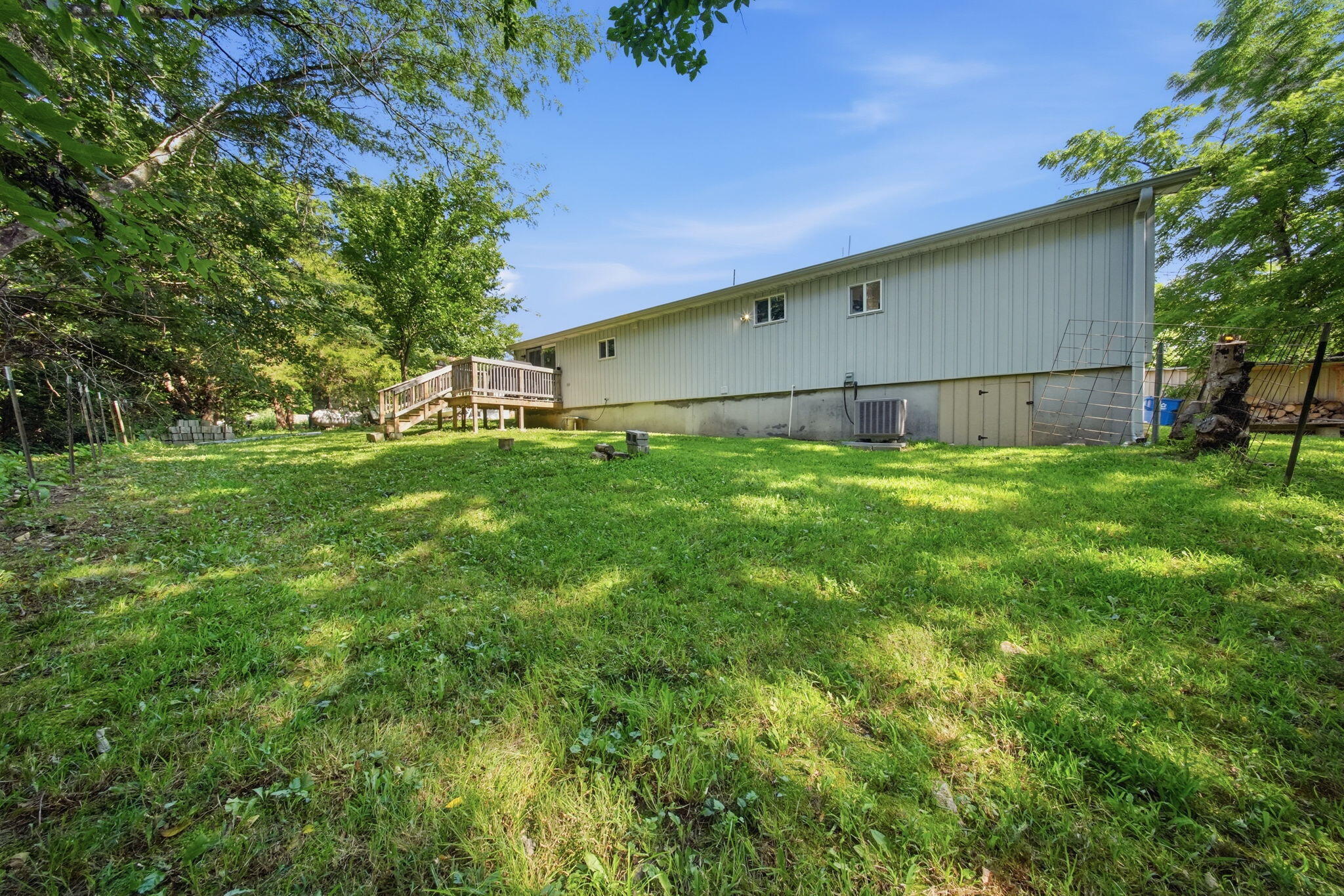 212 Primrose Lane Property Photo 23