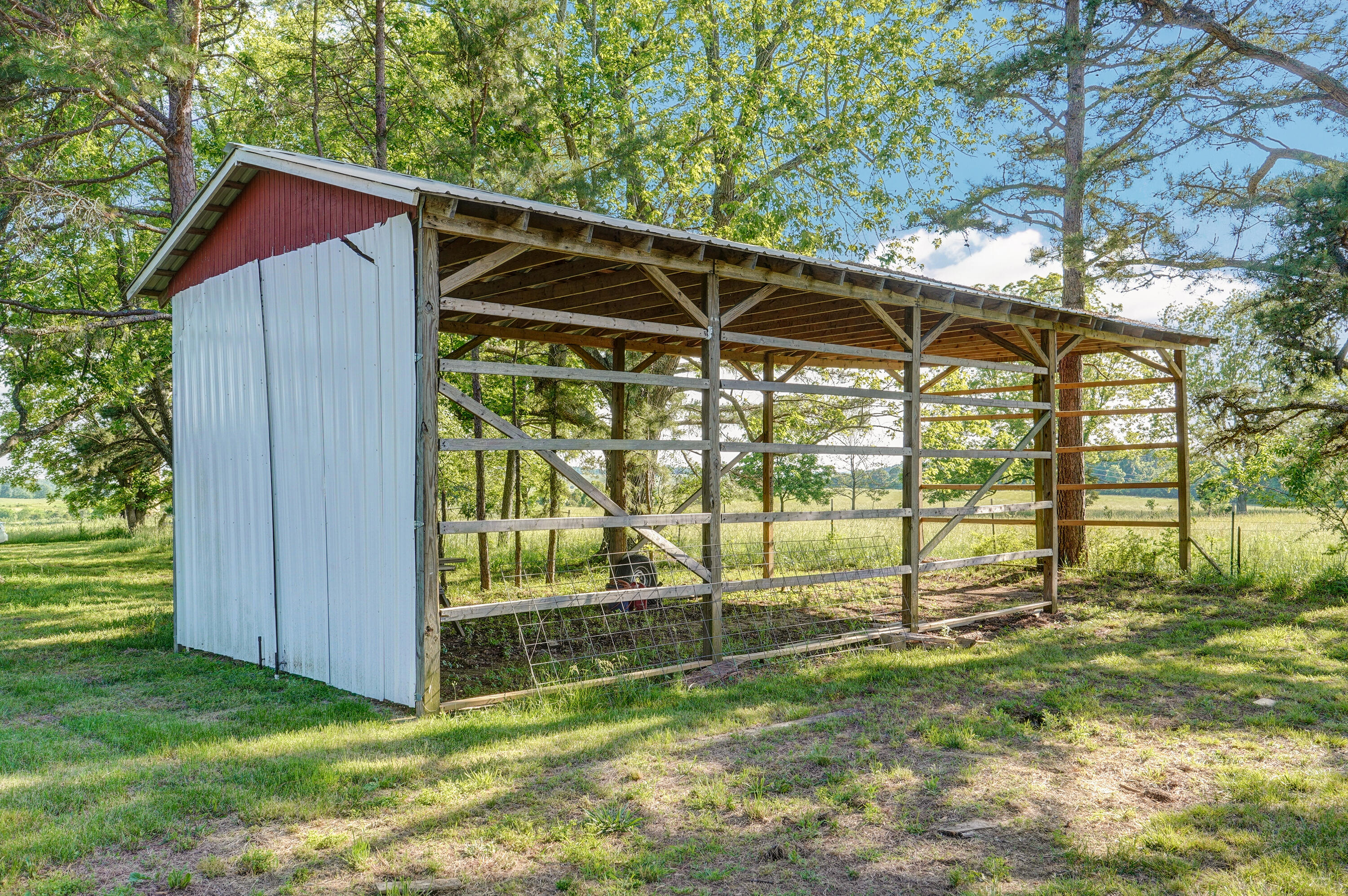 9593 County Road 9660 Property Photo 16