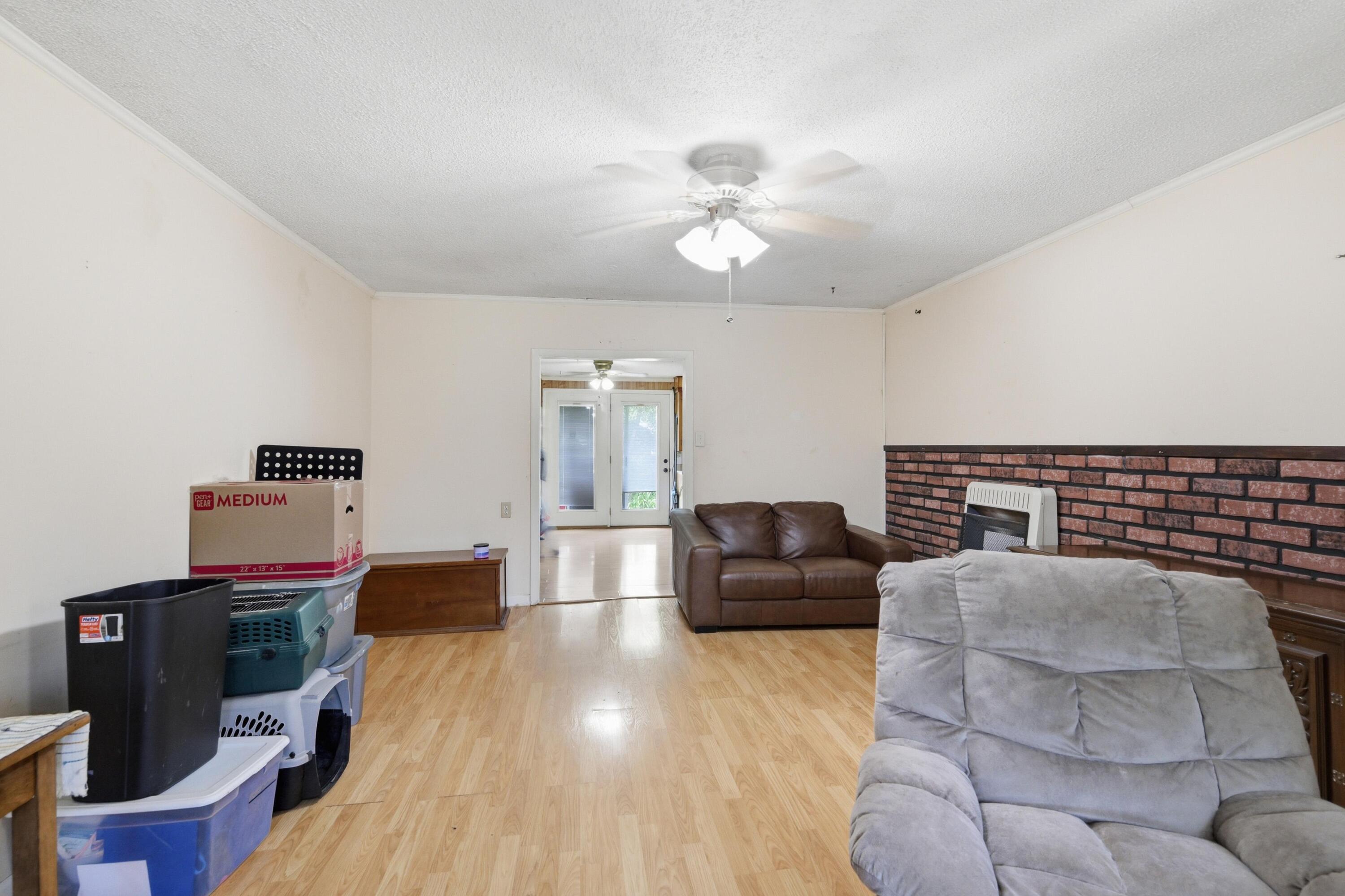 91 Spring Street Property Photo 4