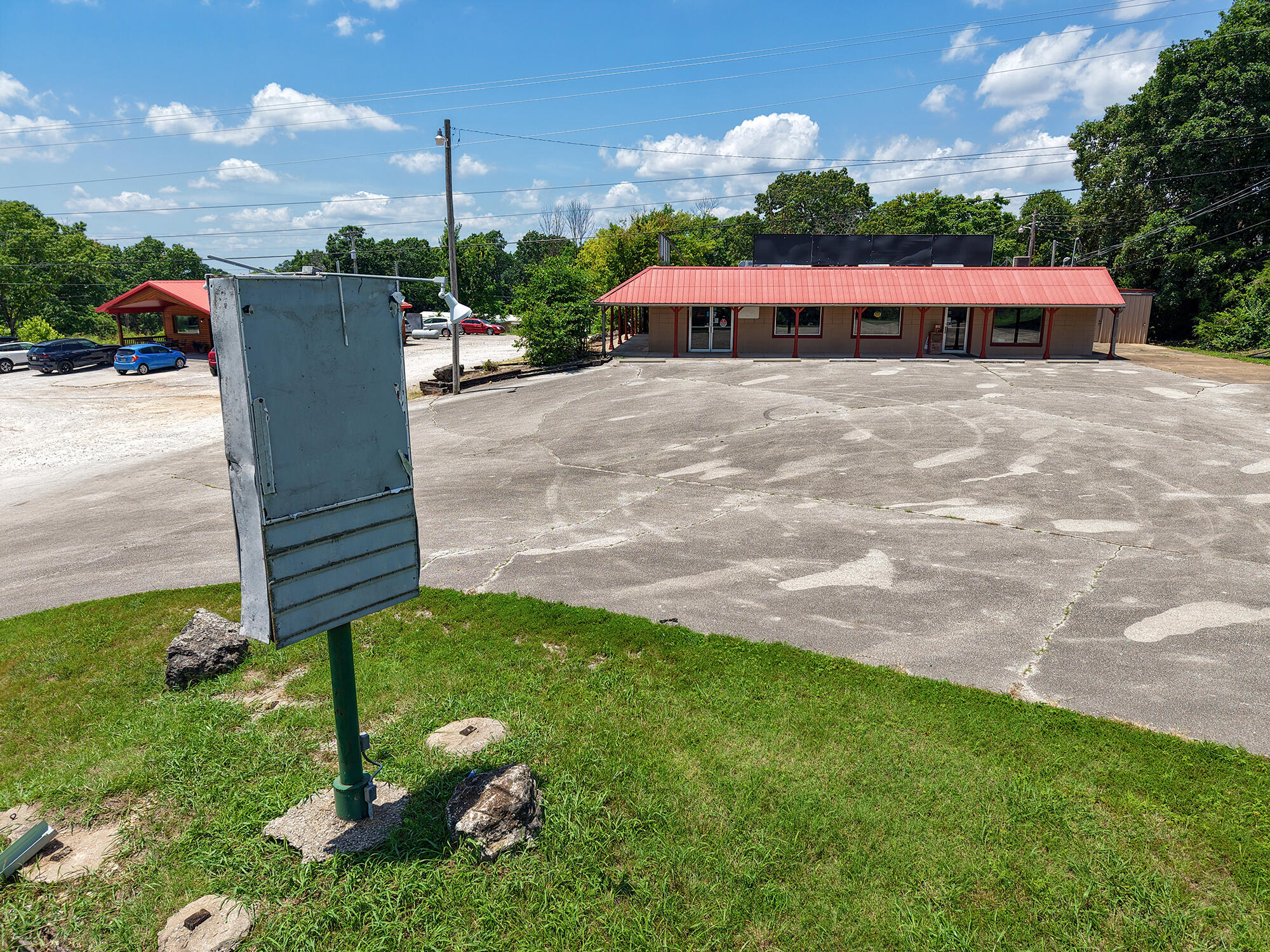 14981 Business 13 Property Photo 11